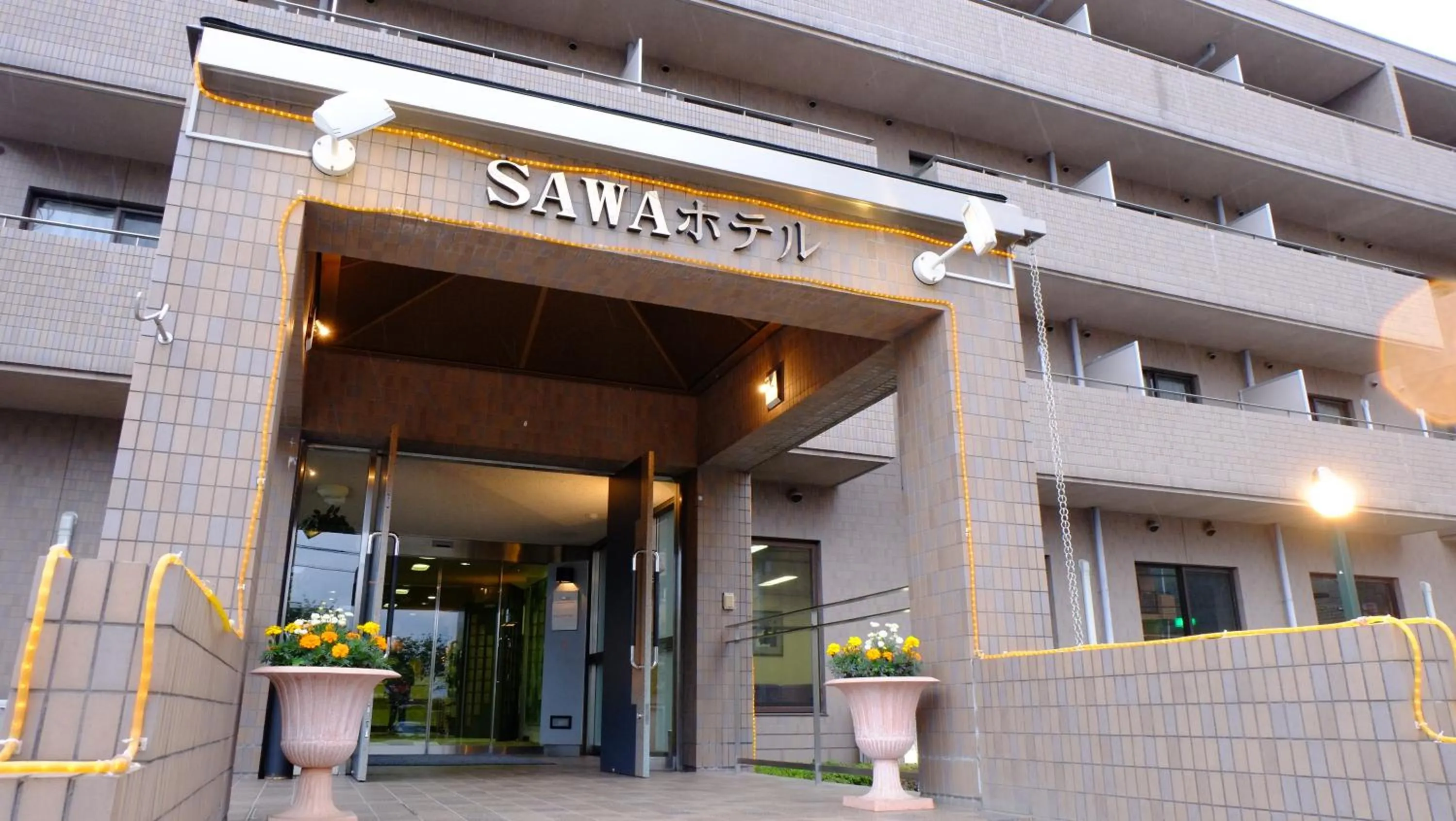 Facade/entrance in Sawa Hotel