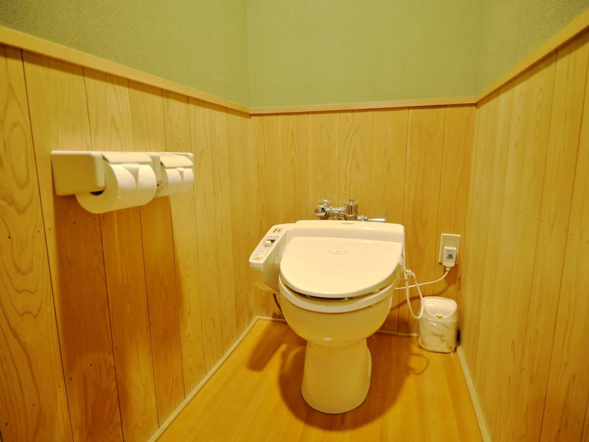 Toilet in Nisshokan Bettei Koyotei