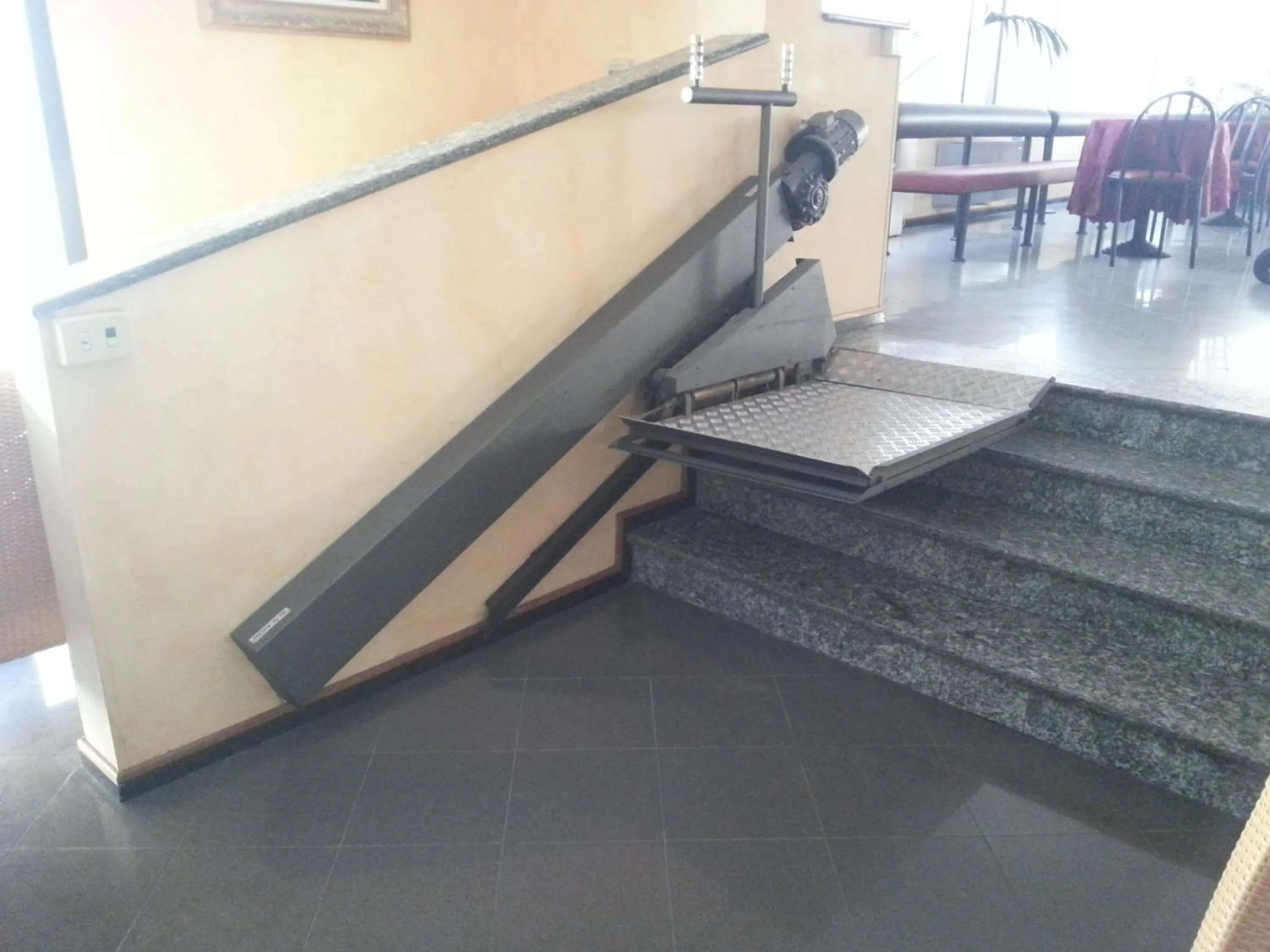 Facility for disabled guests in Hotel Capitol - Bianchi Hotels
