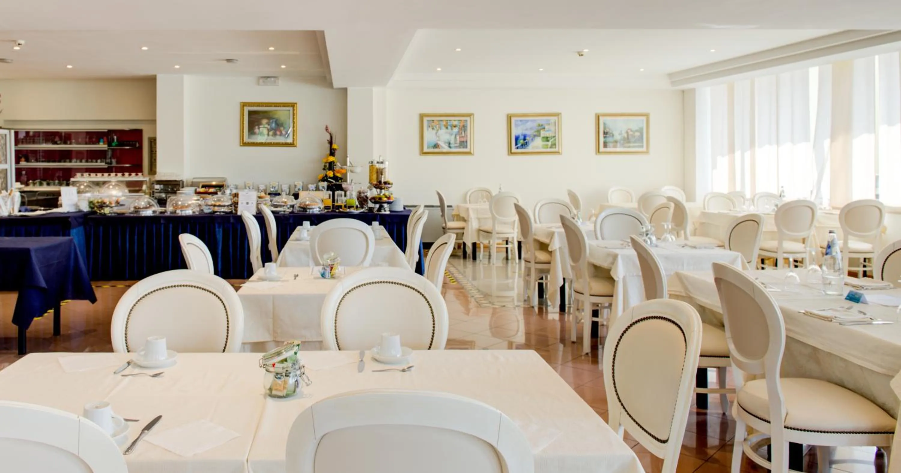 Restaurant/places to eat in Hotel Capitol - Bianchi Hotels