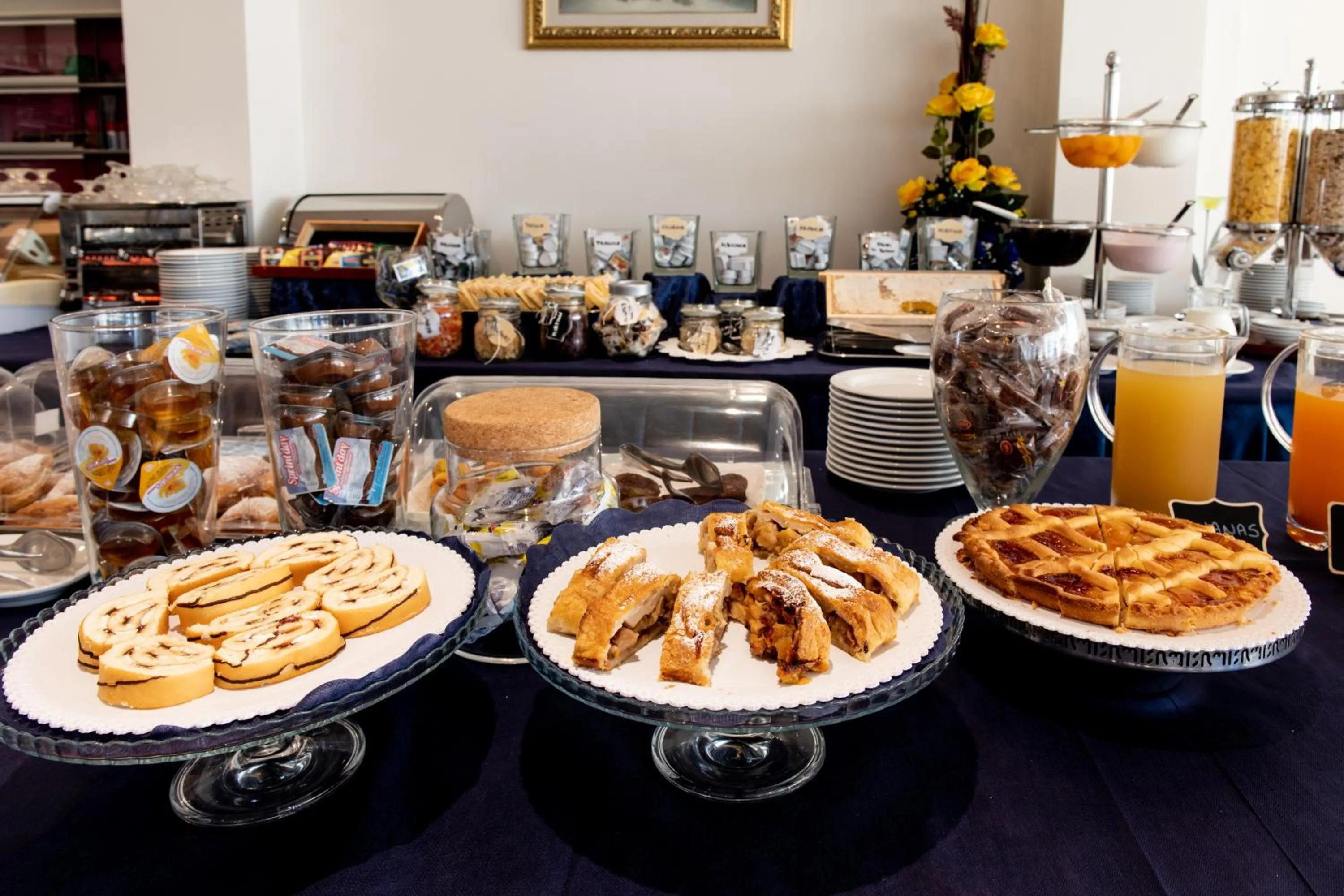 Food and drinks in Hotel Capitol - Bianchi Hotels
