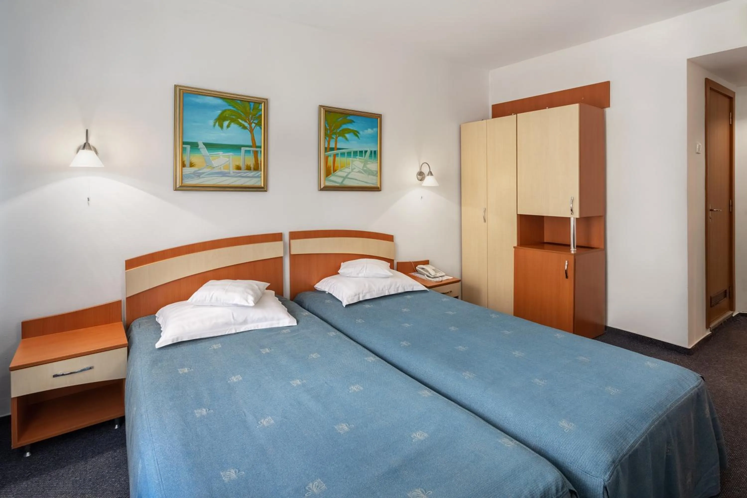 Bed in Hotel Sirena Saturn All Inclusive
