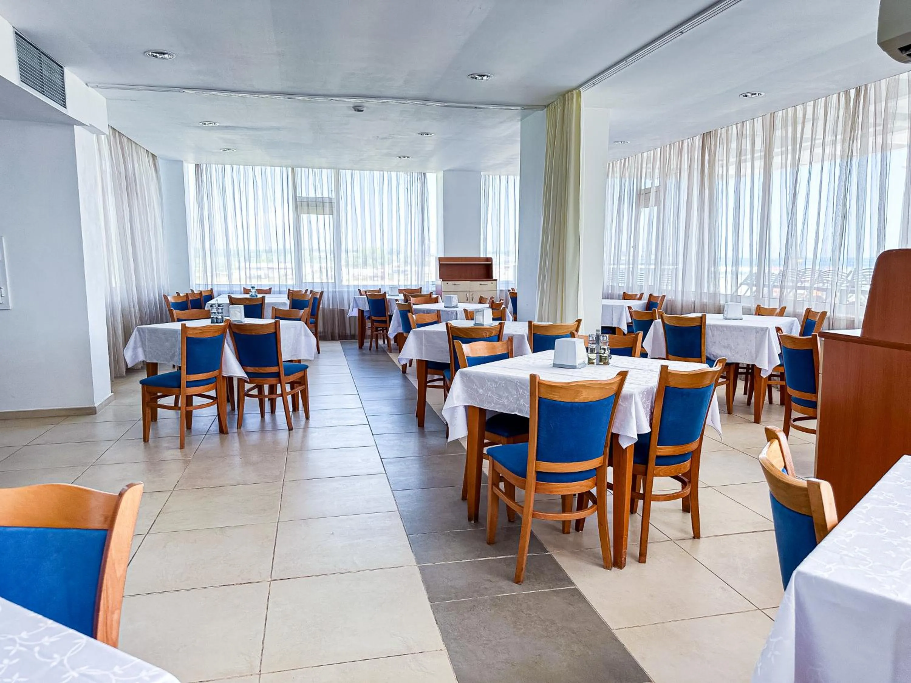 Banquet/Function facilities in Hotel Sirena Saturn All Inclusive