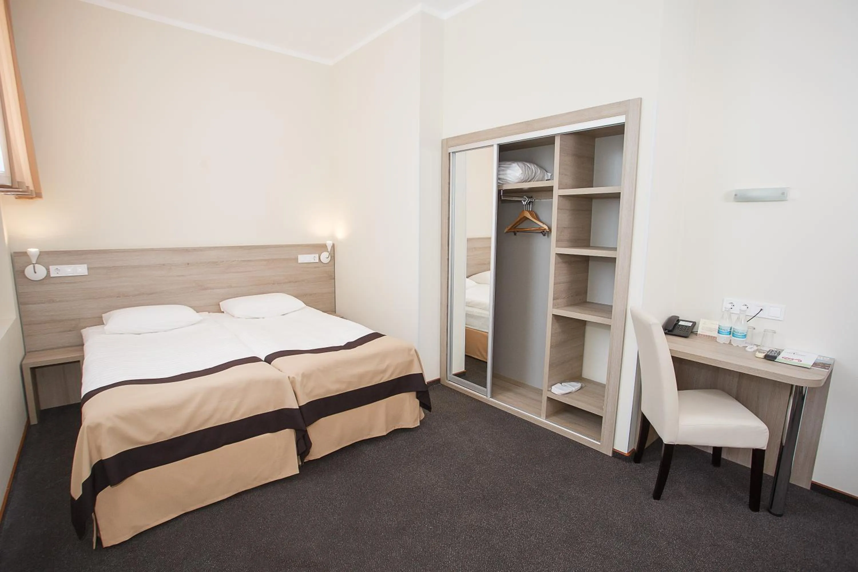 Photo of the whole room, Bed in VitaPark Borysfen