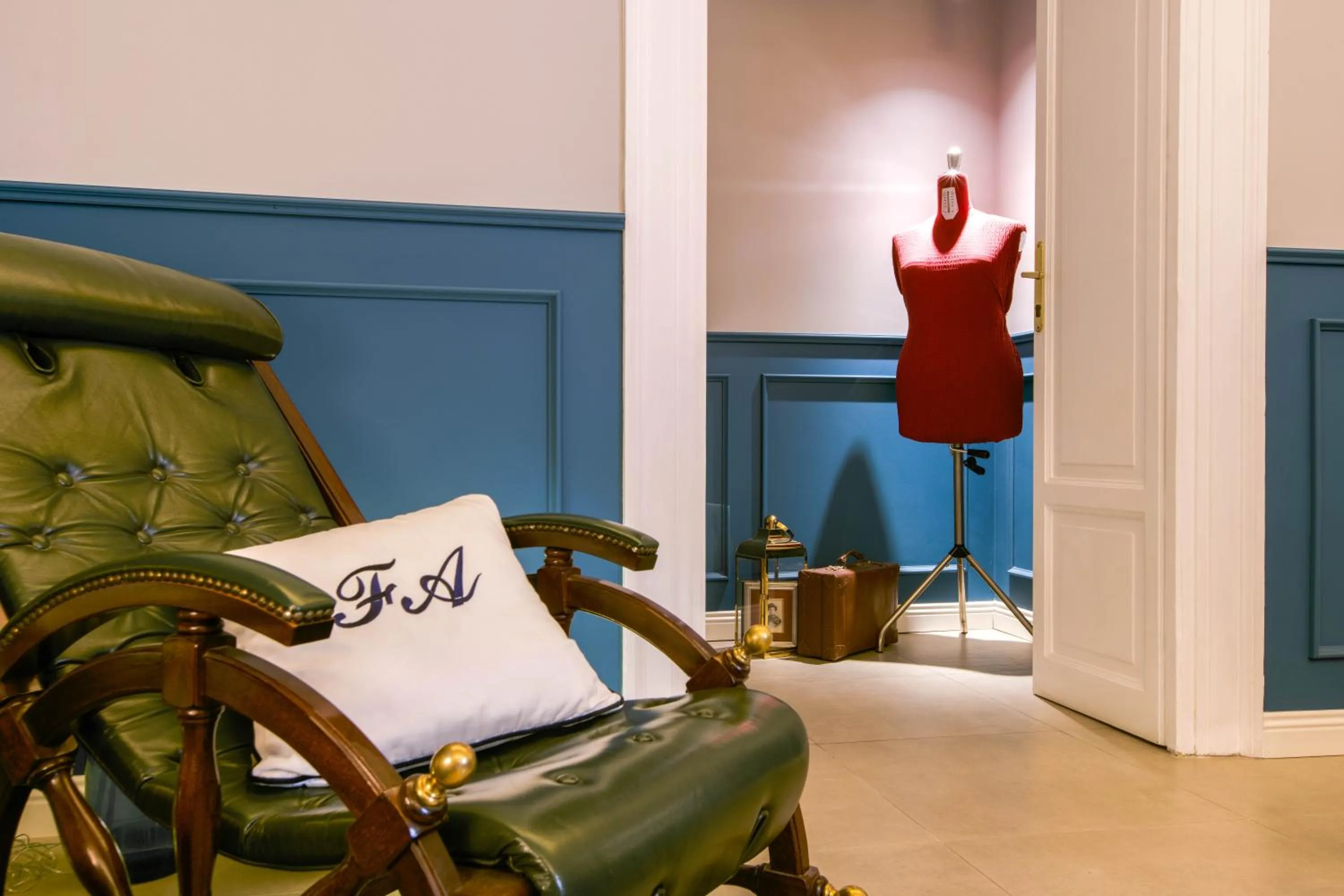 Seating area in Family Affair Luxury Rooms&Suites