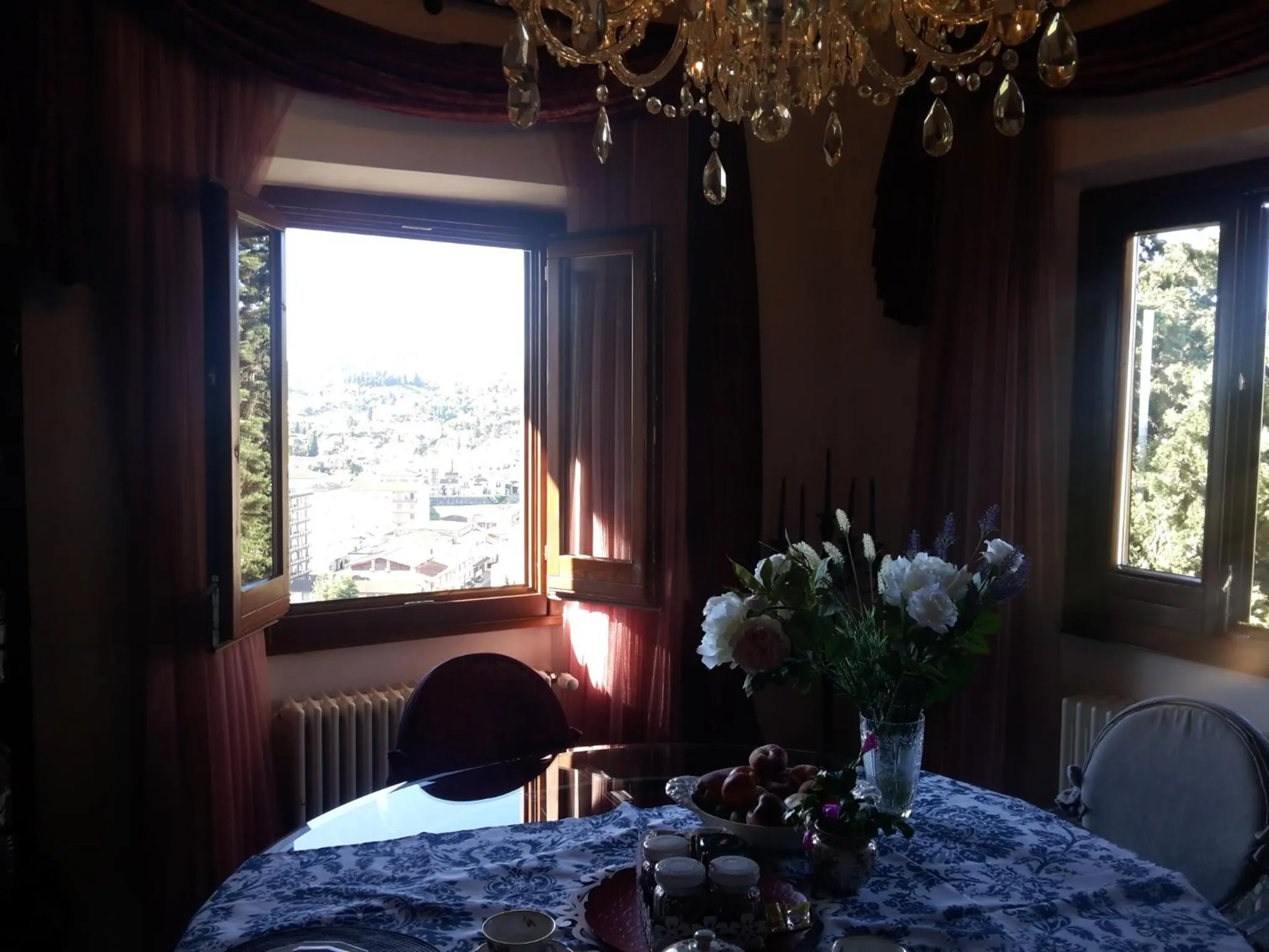 Decorative detail in B&B L'Orologio