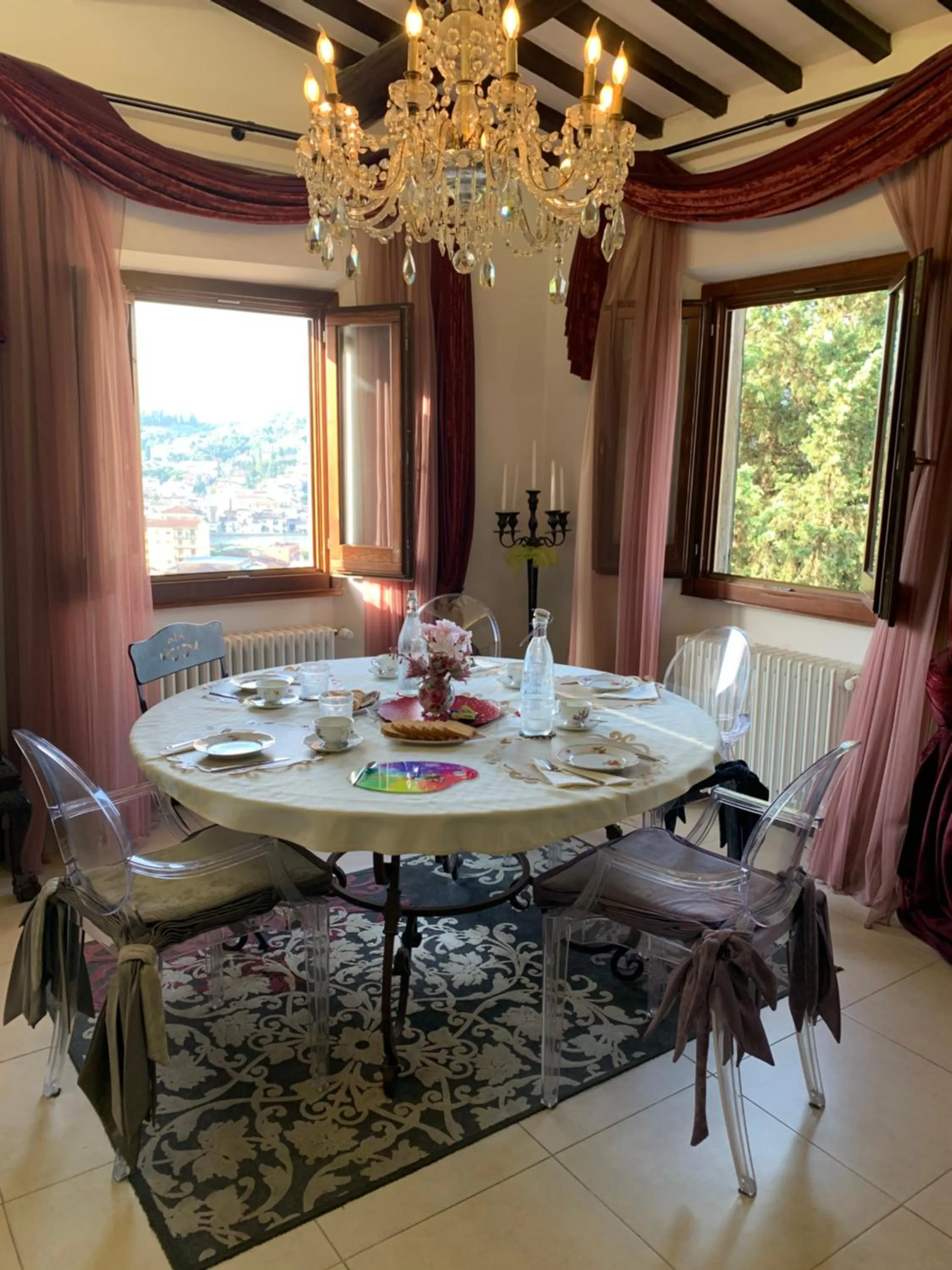 Dining area in B&B L'Orologio