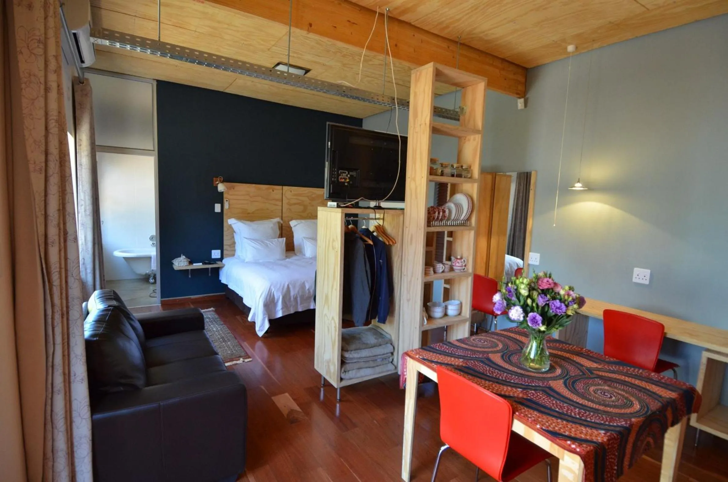 Photo of the whole room, Bed in Bed & Breakfast in Hatfield