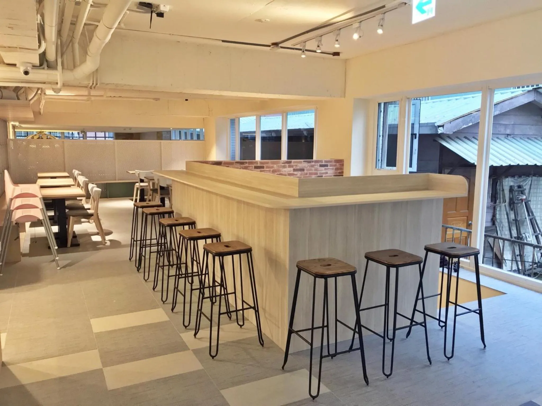 Restaurant/places to eat in MINI HOTELS (Taichung Station Branch)