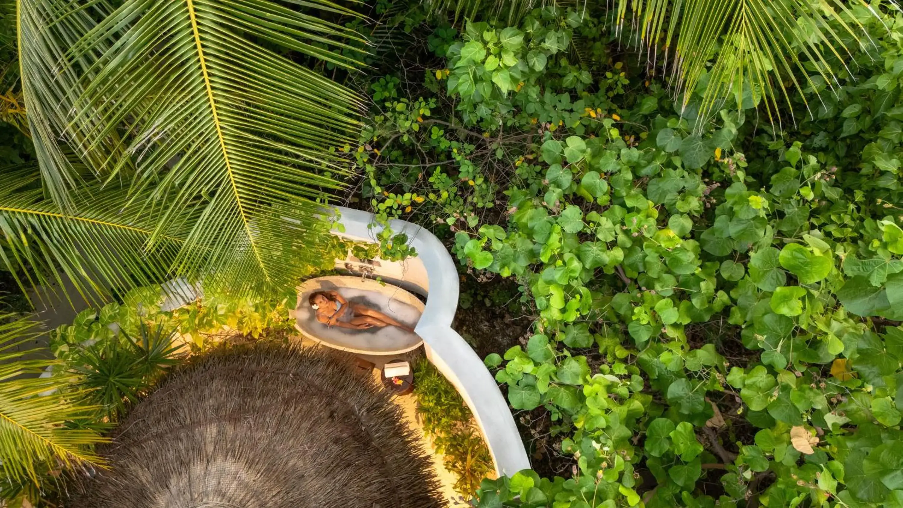 Deluxe Beach Pool Villa in OBLU SELECT Sangeli - Premium All Inclusive with Free Transfers Deluxe Beach Pool Villa in OBLU SELECT Sangeli - Premium All Inclusive with Free Transfers