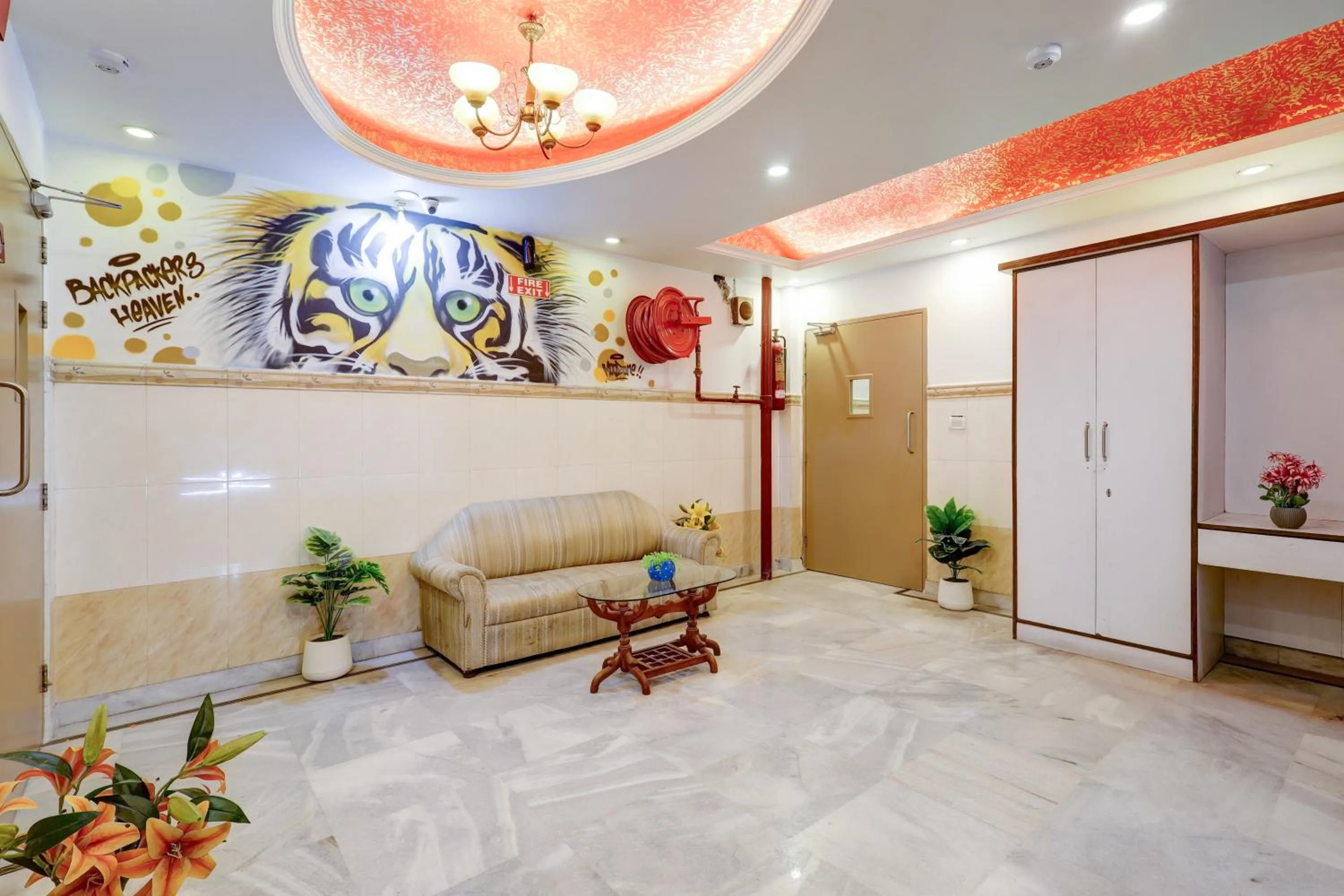 wardrobe in Hindustan By Backpackers Heaven - Traveller's Choice Award 2025 Best of Best Winning Hotel