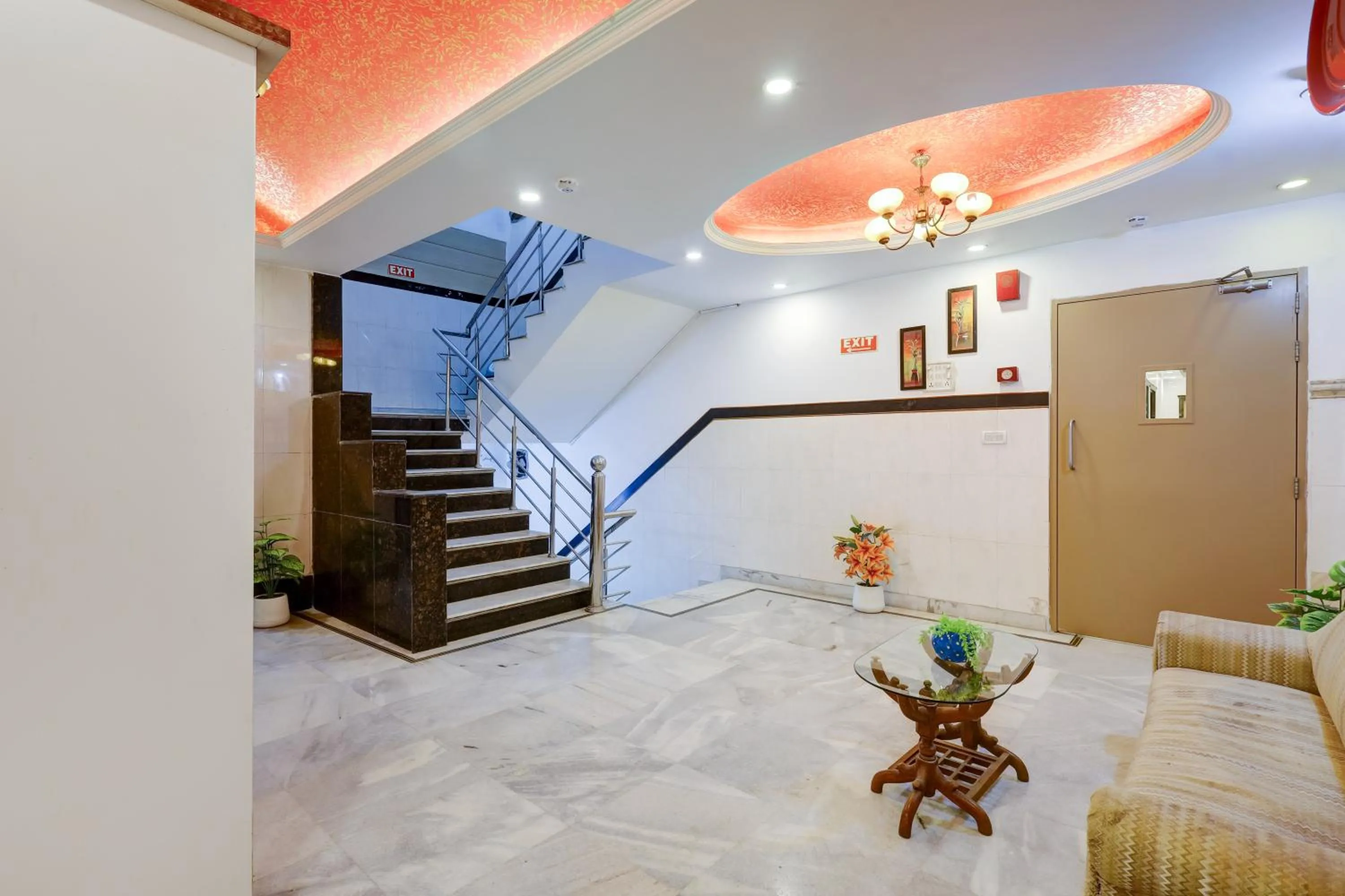 Hindustan By Backpackers Heaven - Traveller's Choice Award 2025 Best of Best Winning Hotel