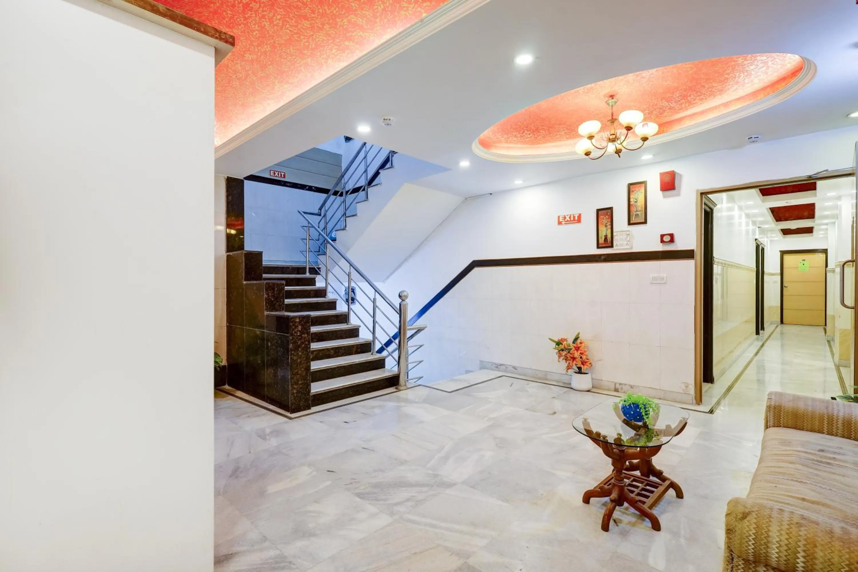 Hindustan By Backpackers Heaven - Traveller's Choice Award 2025 Best of Best Winning Hotel