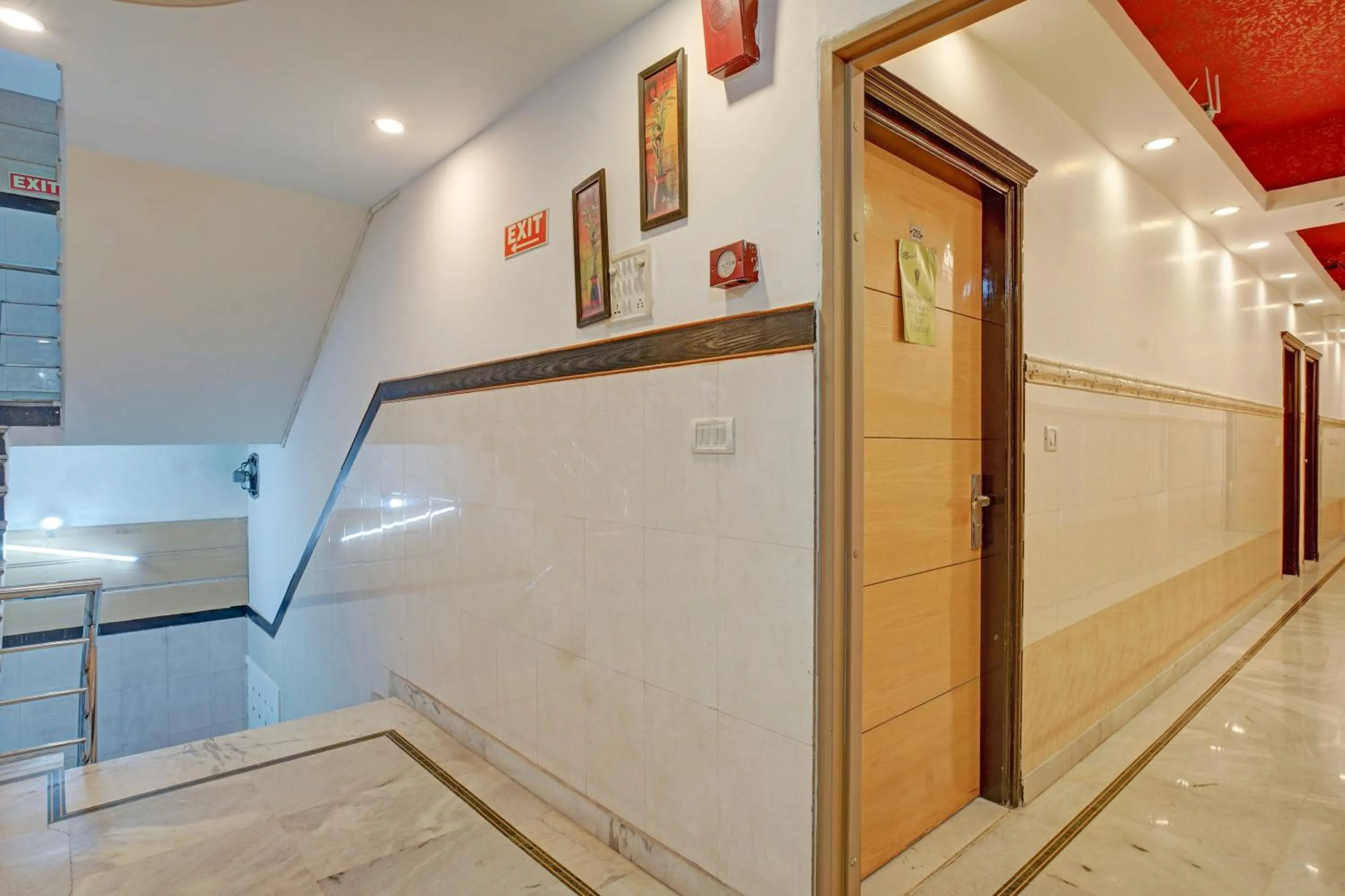 Hindustan By Backpackers Heaven - Traveller's Choice Award 2025 Best of Best Winning Hotel