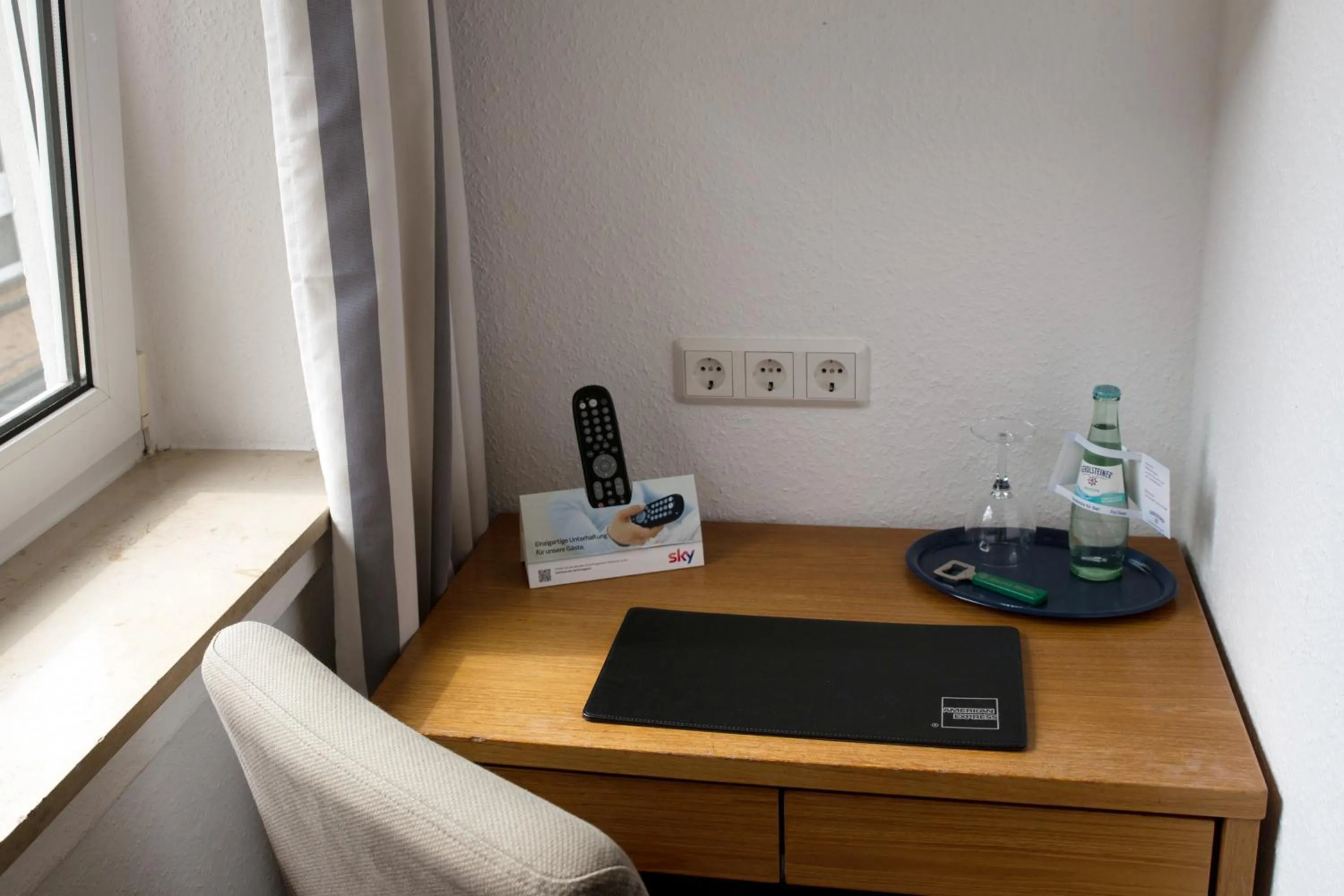 furniture in Hotel & Apartment Am Theaterplatz