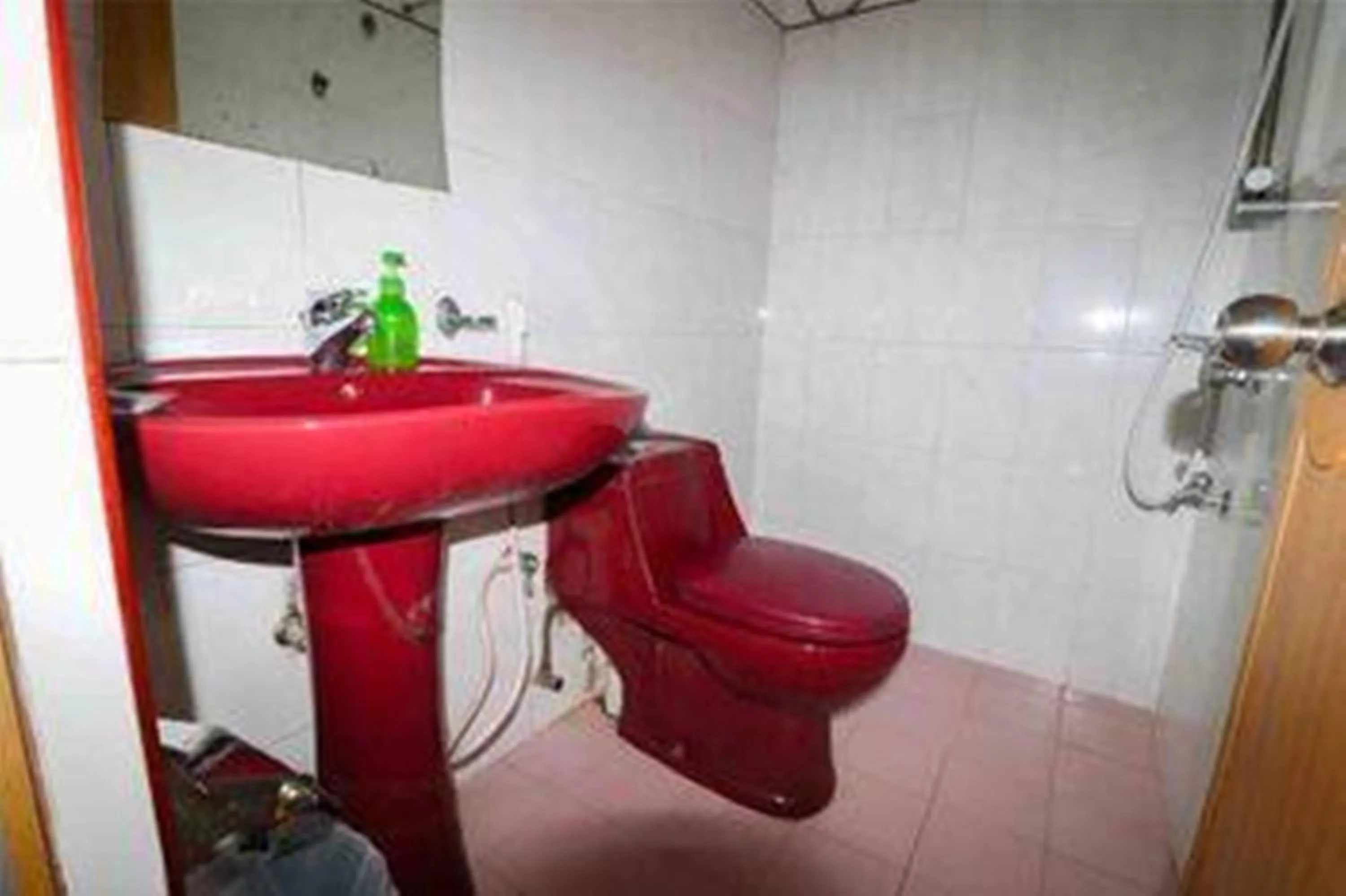 Bathroom in New Royal Mount Hotel