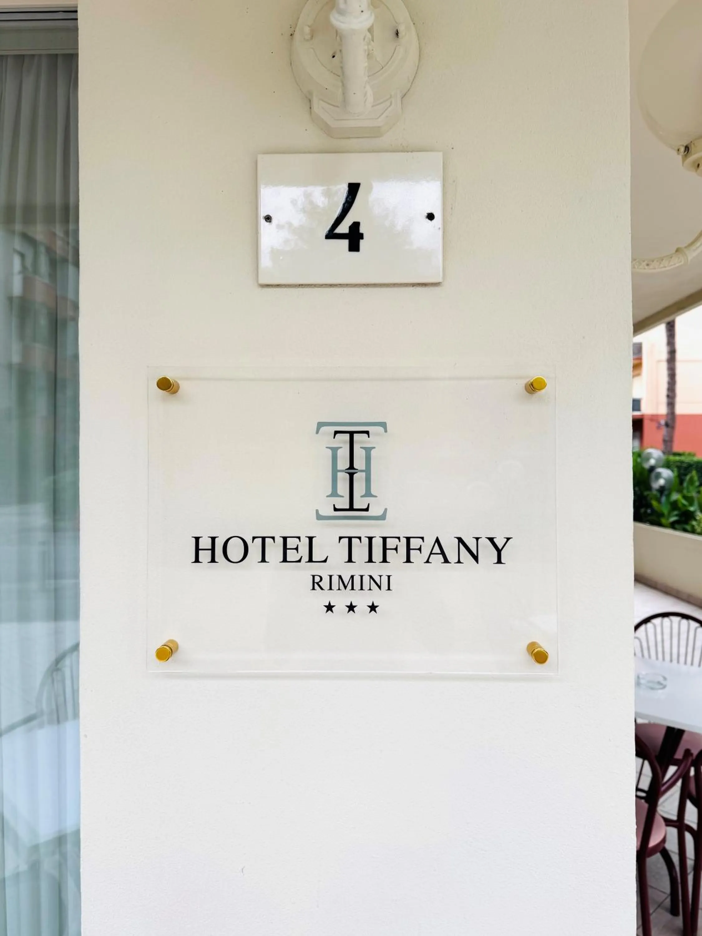 Property building in Hotel Tiffany