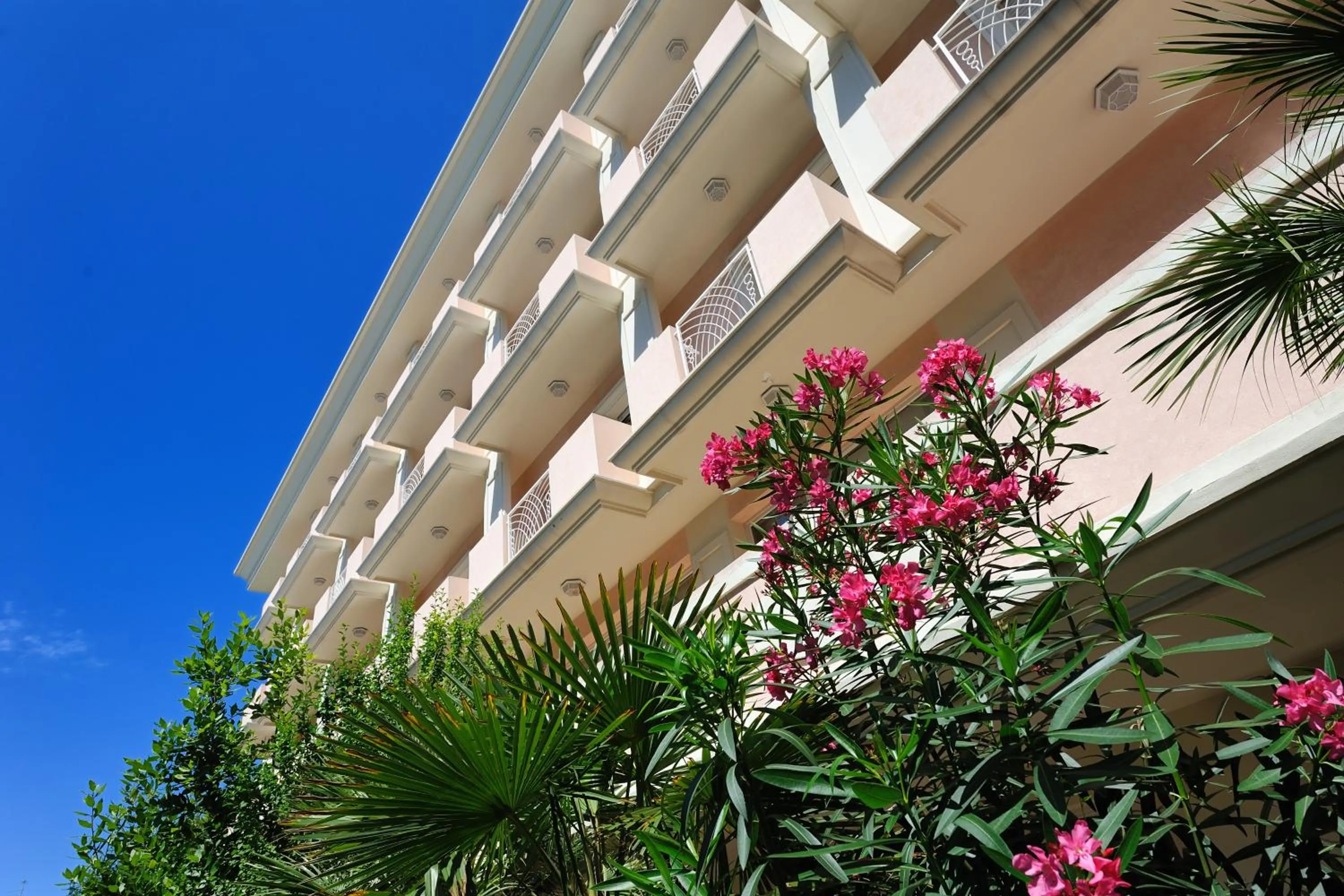 Facade/entrance in Hotel Tiffany