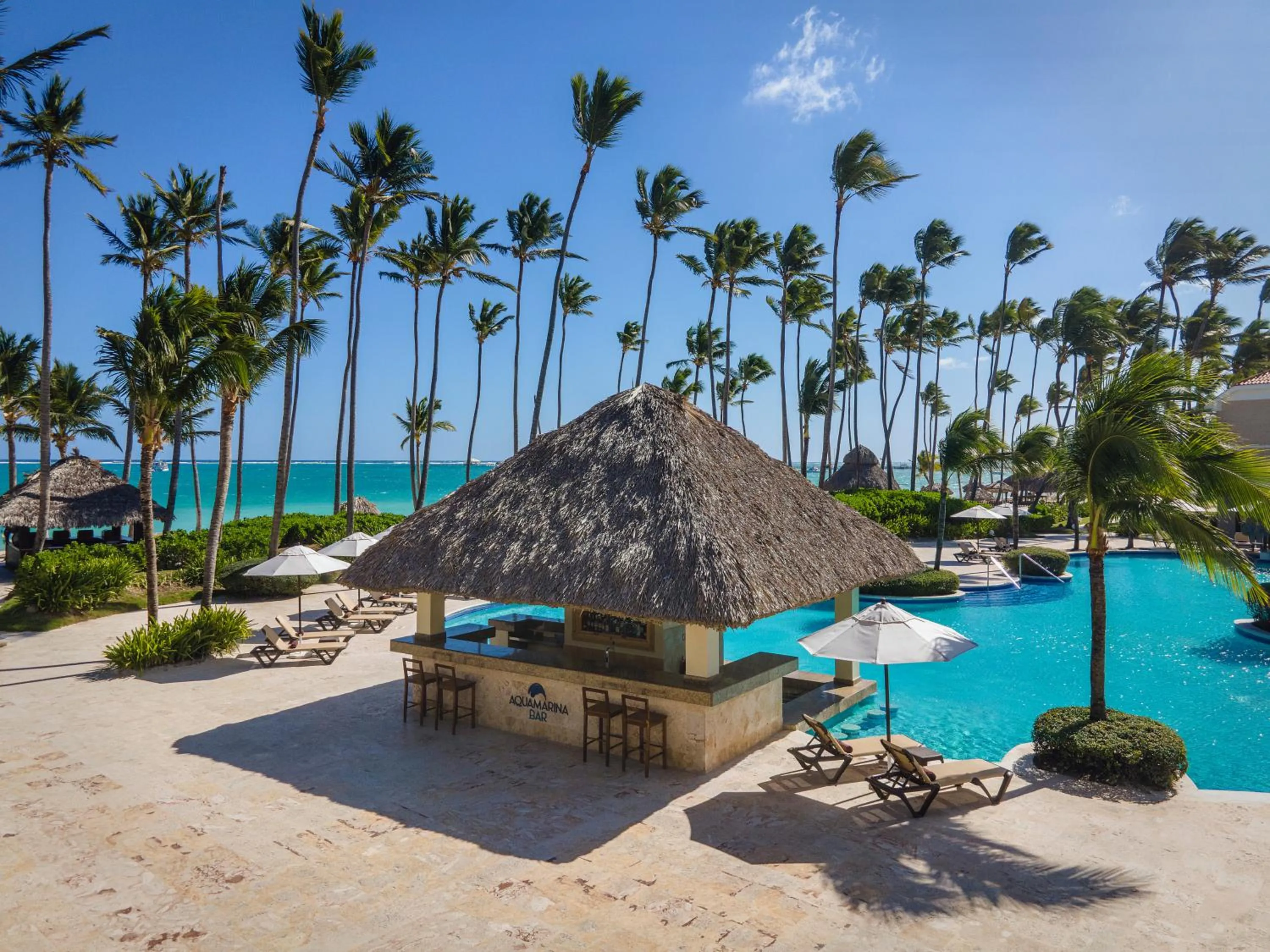 Lounge or bar in Jewel Palm Beach