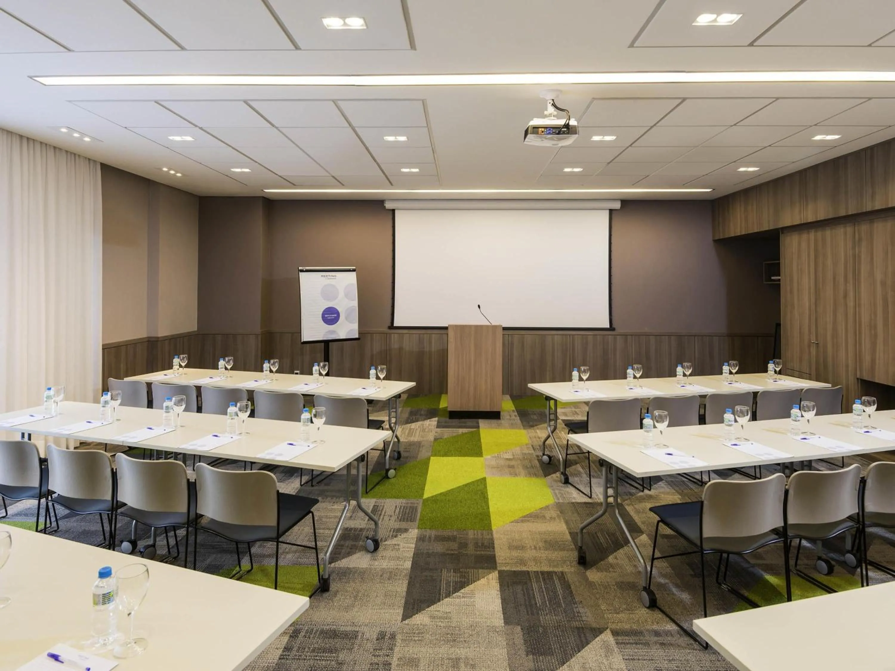 Meeting/conference room in Novotel São Paulo Berrini