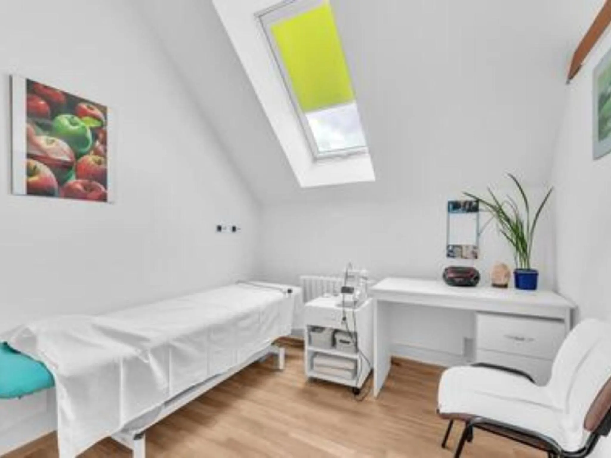 Massage, Bed in Lázeňský hotel Pyramida