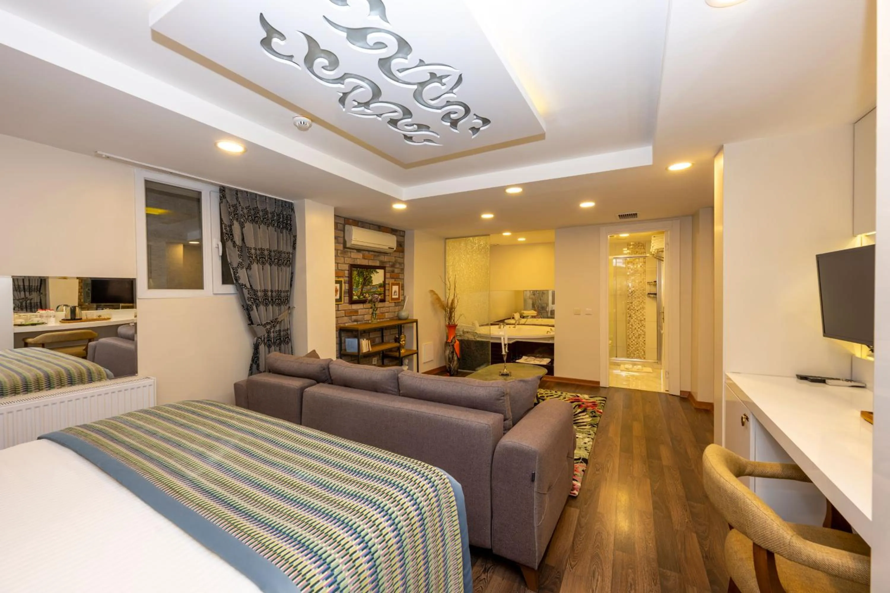 Bed in The Marions Suite istanbul Special Category Taksim