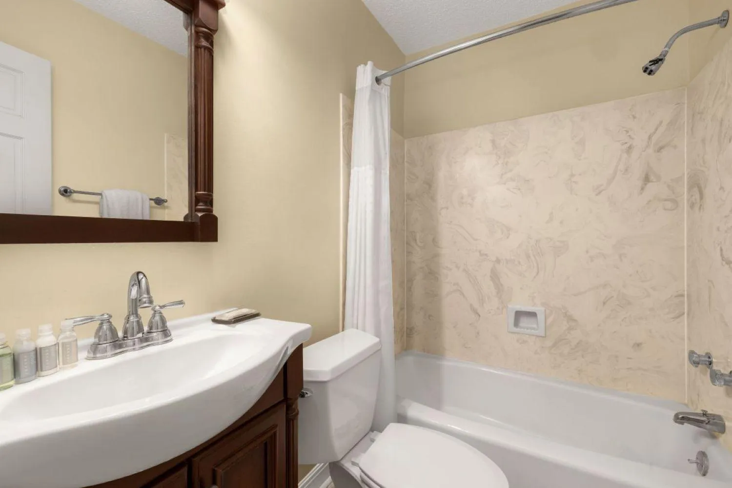 Bathroom in Maison Dupuy Hotel