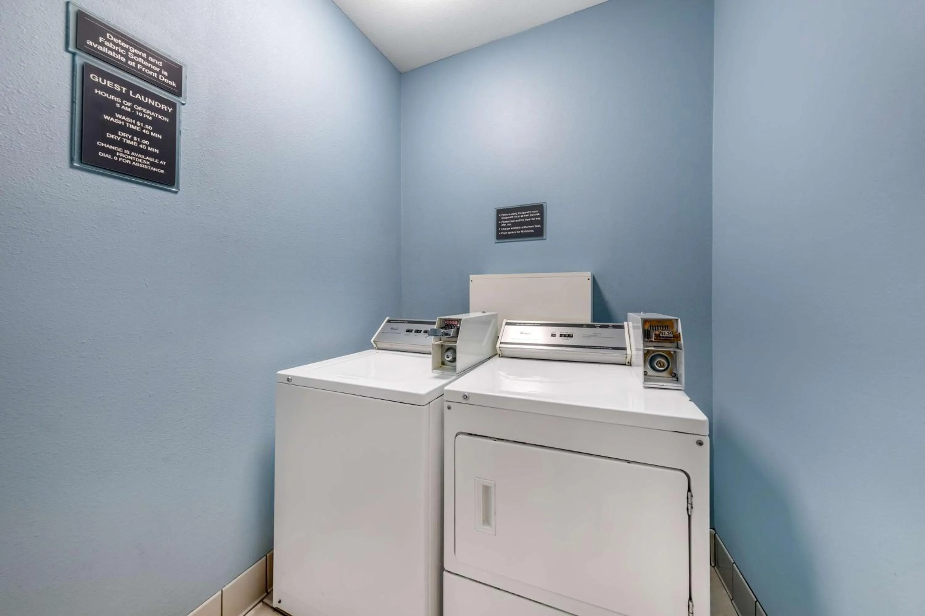 Property building in Best Western PLUS Avita Suites