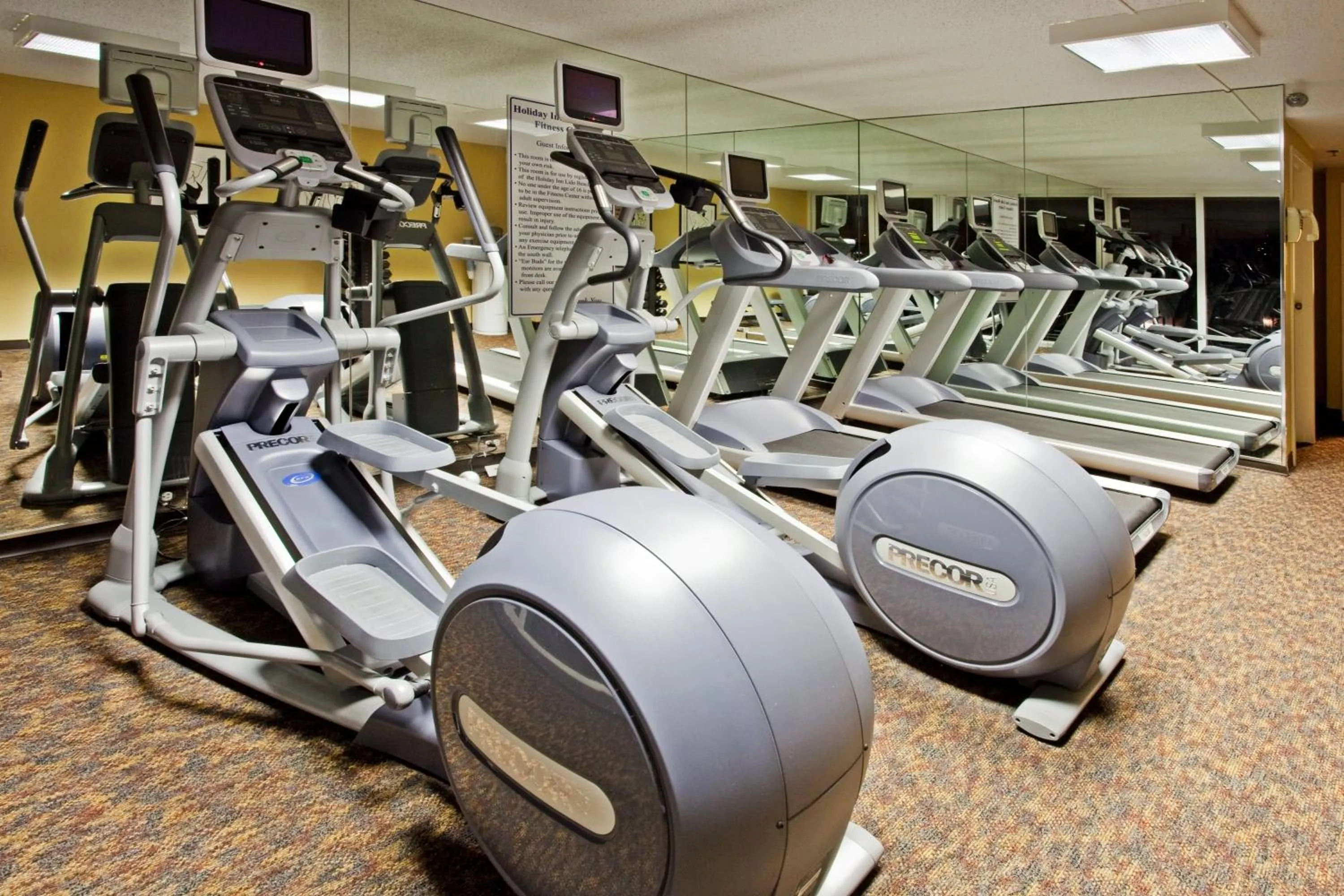 Spa and wellness centre/facilities in Cirque St Armands Beachside