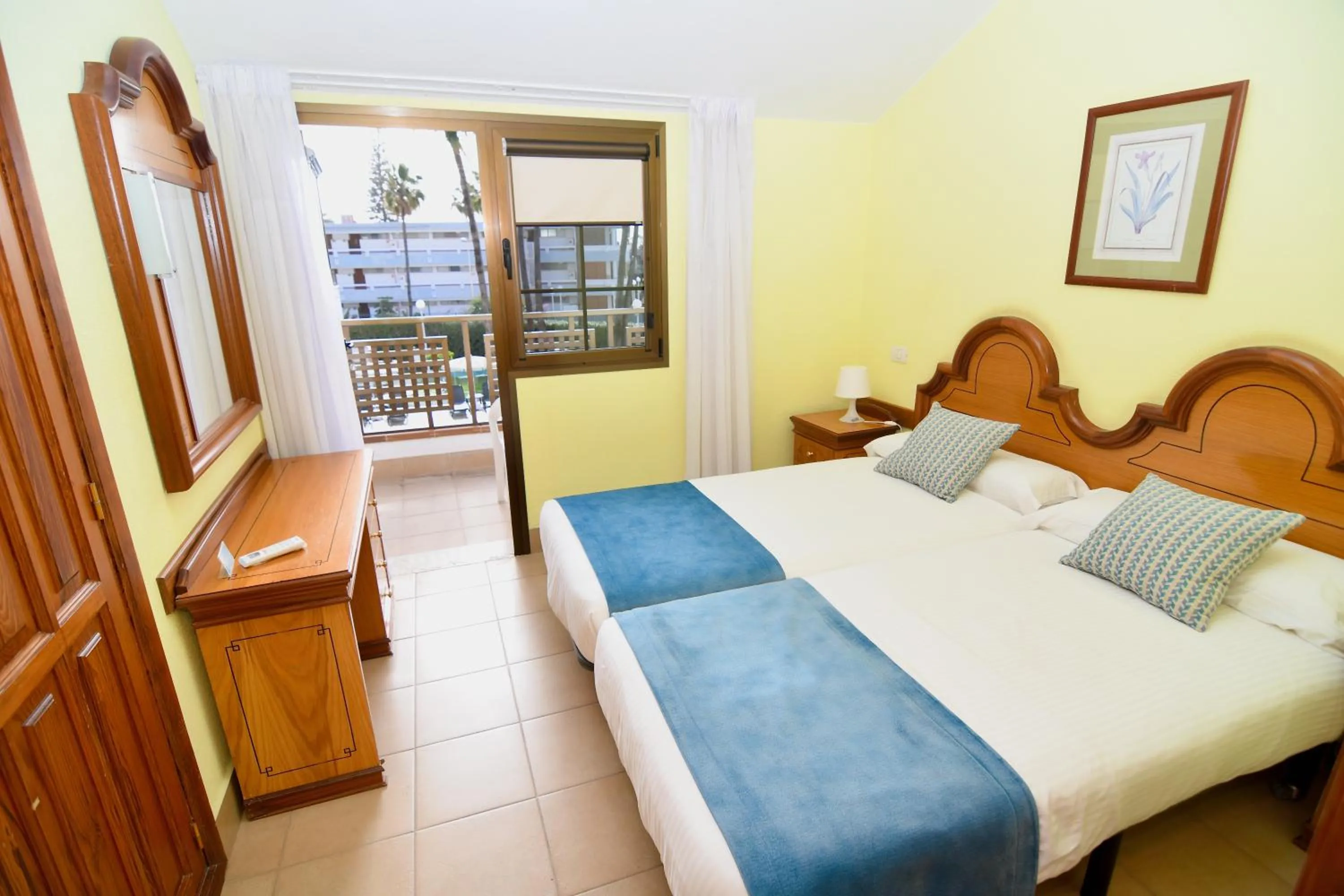 Bedroom, Bed in Playamar Bungalows