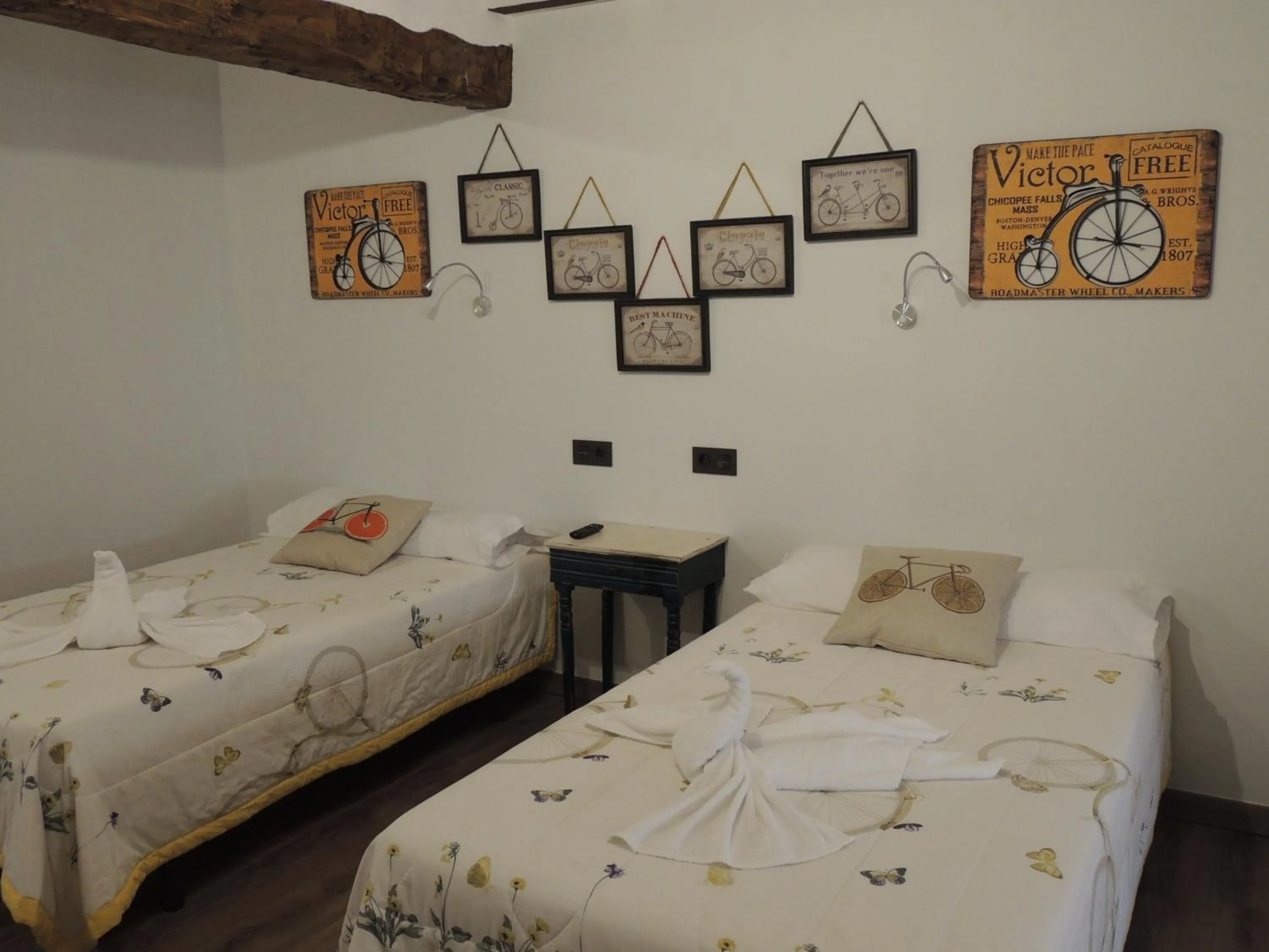 Bed in Hotel La Huella Del Camino