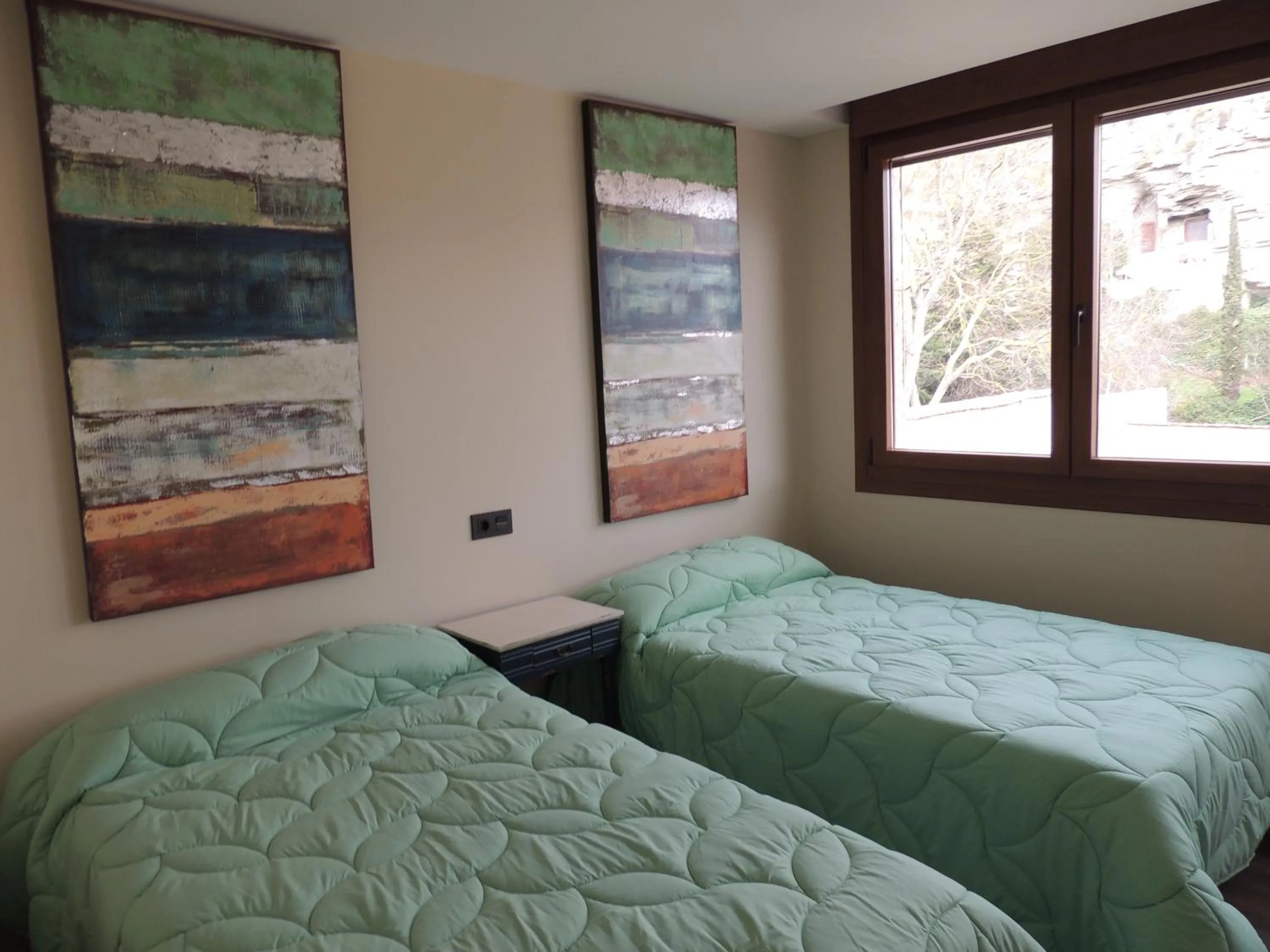 Photo of the whole room, Bed in Hotel La Huella Del Camino