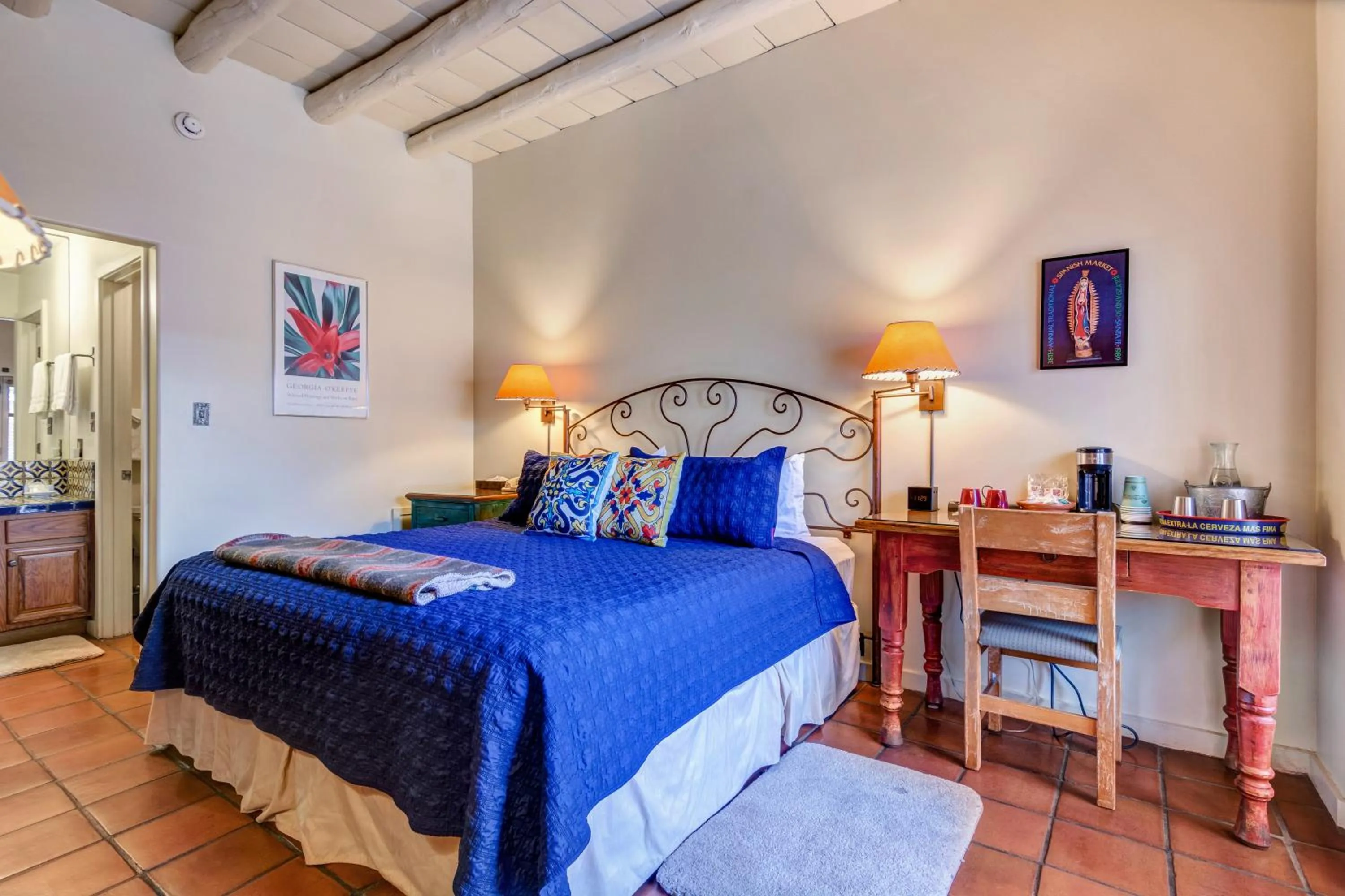 Bedroom, Bed in Santa Fe Motel & Inn