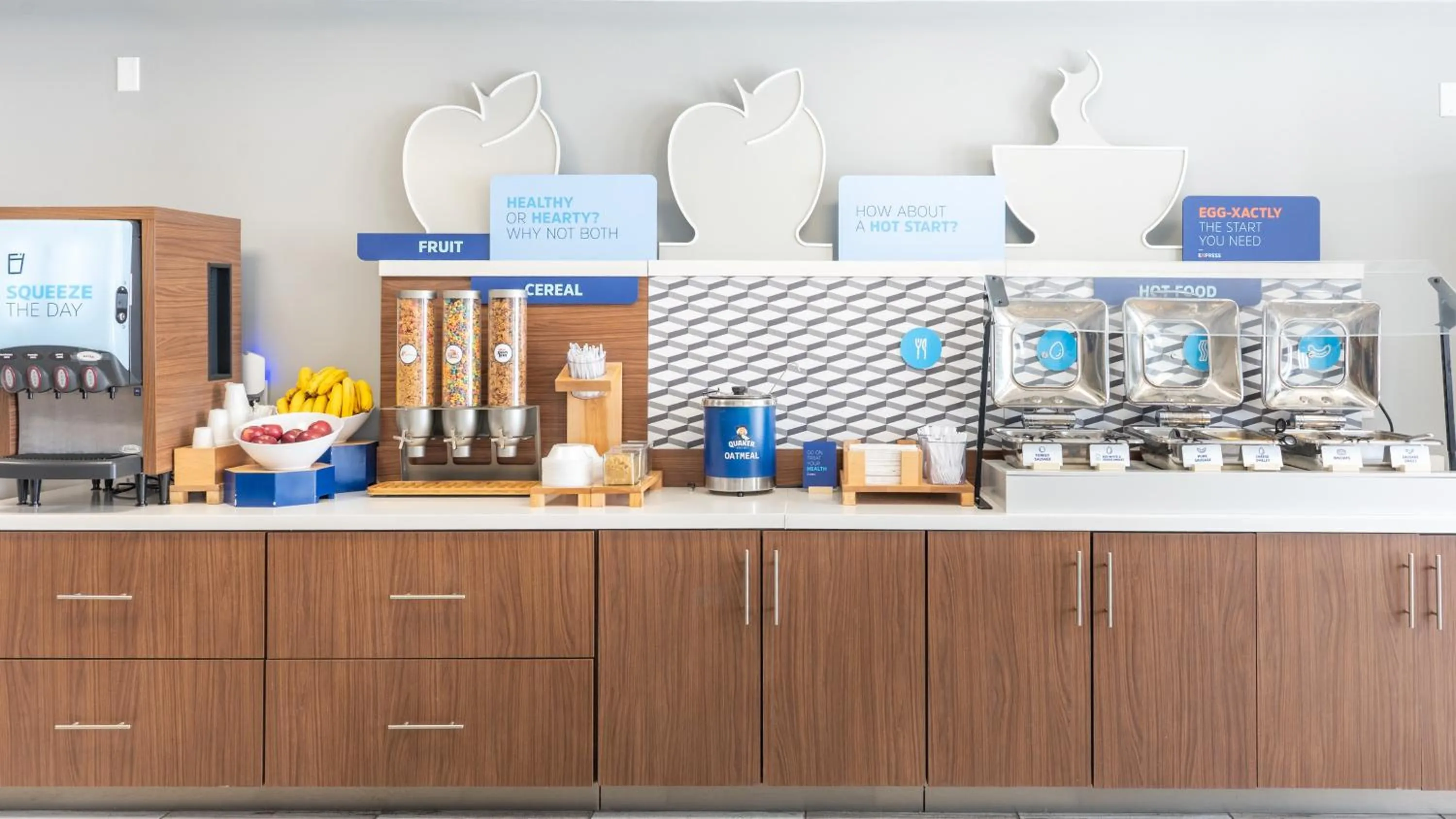 Breakfast in Holiday Inn Express Hotel & Suites Anderson by IHG