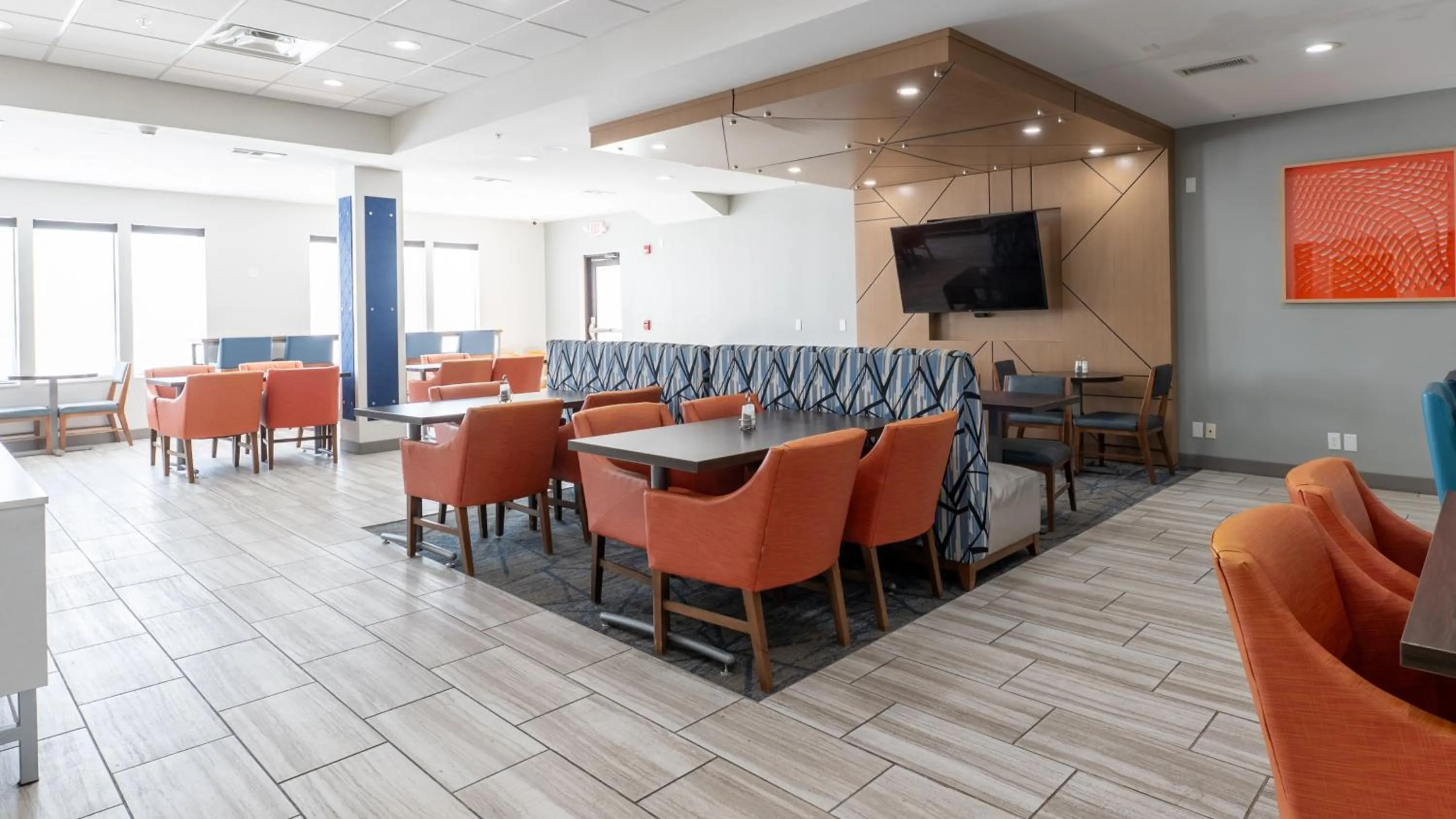 Property building in Holiday Inn Express Hotel & Suites Anderson by IHG