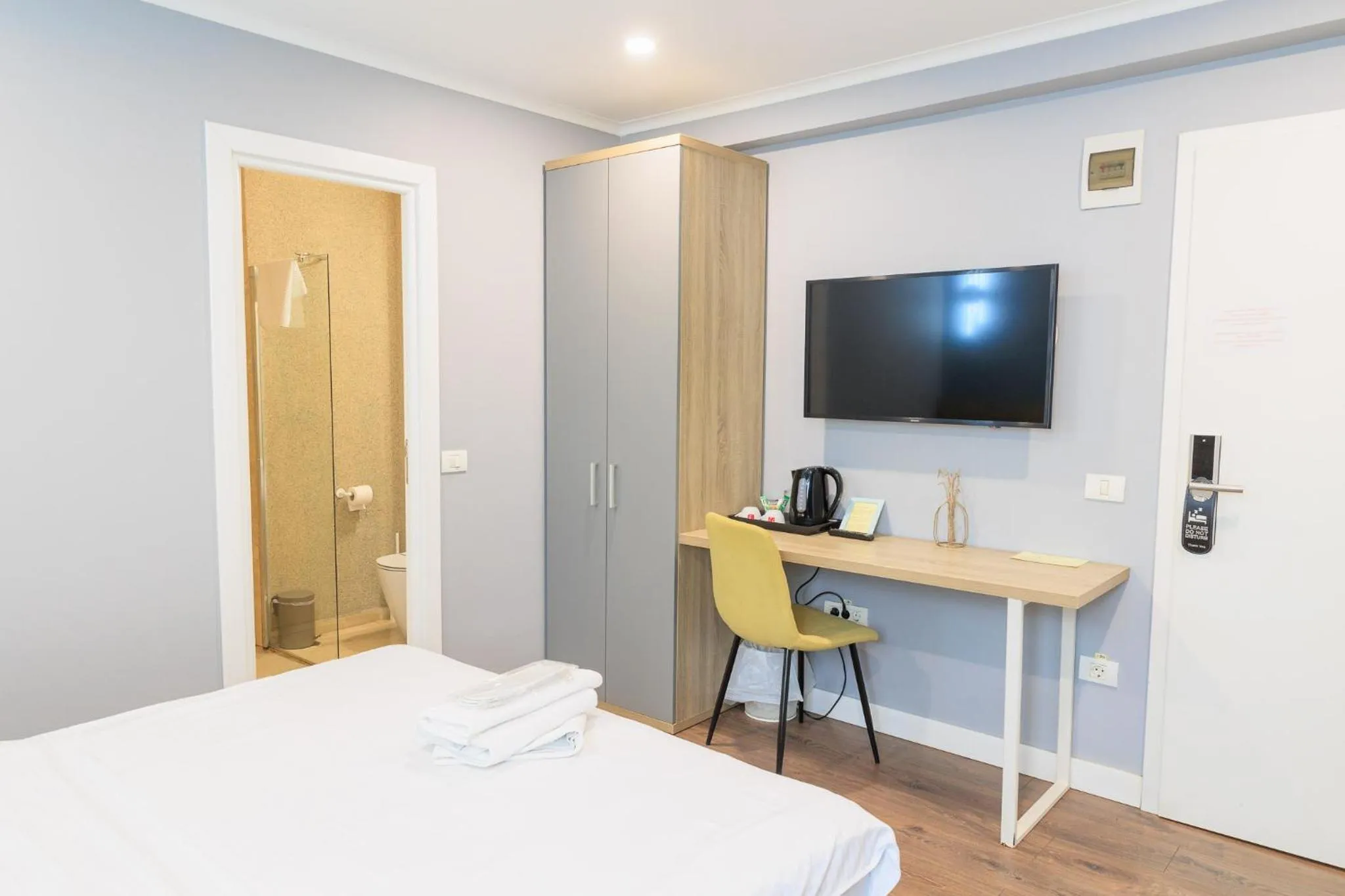 TV and multimedia, Bed in The Embassy Nord