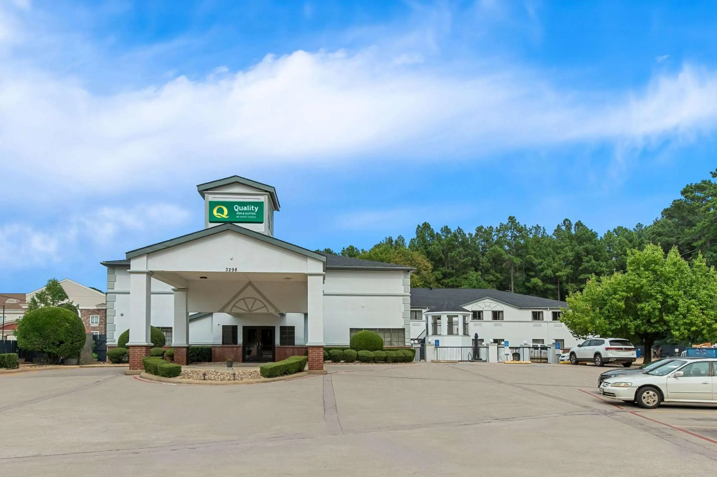 Property building in Americas Best Value Inn Kilgore