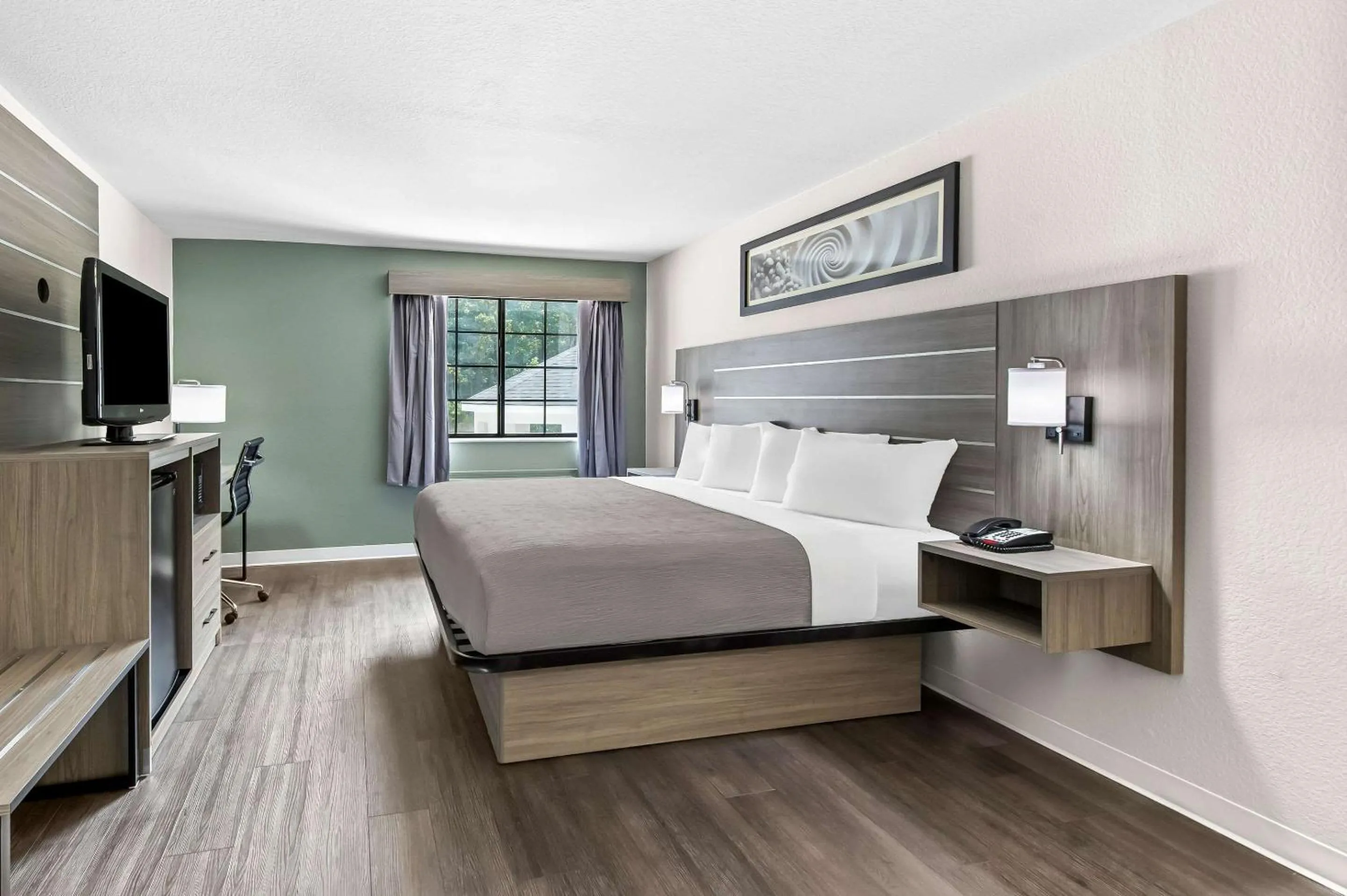 Bedroom, Bed in Americas Best Value Inn Kilgore