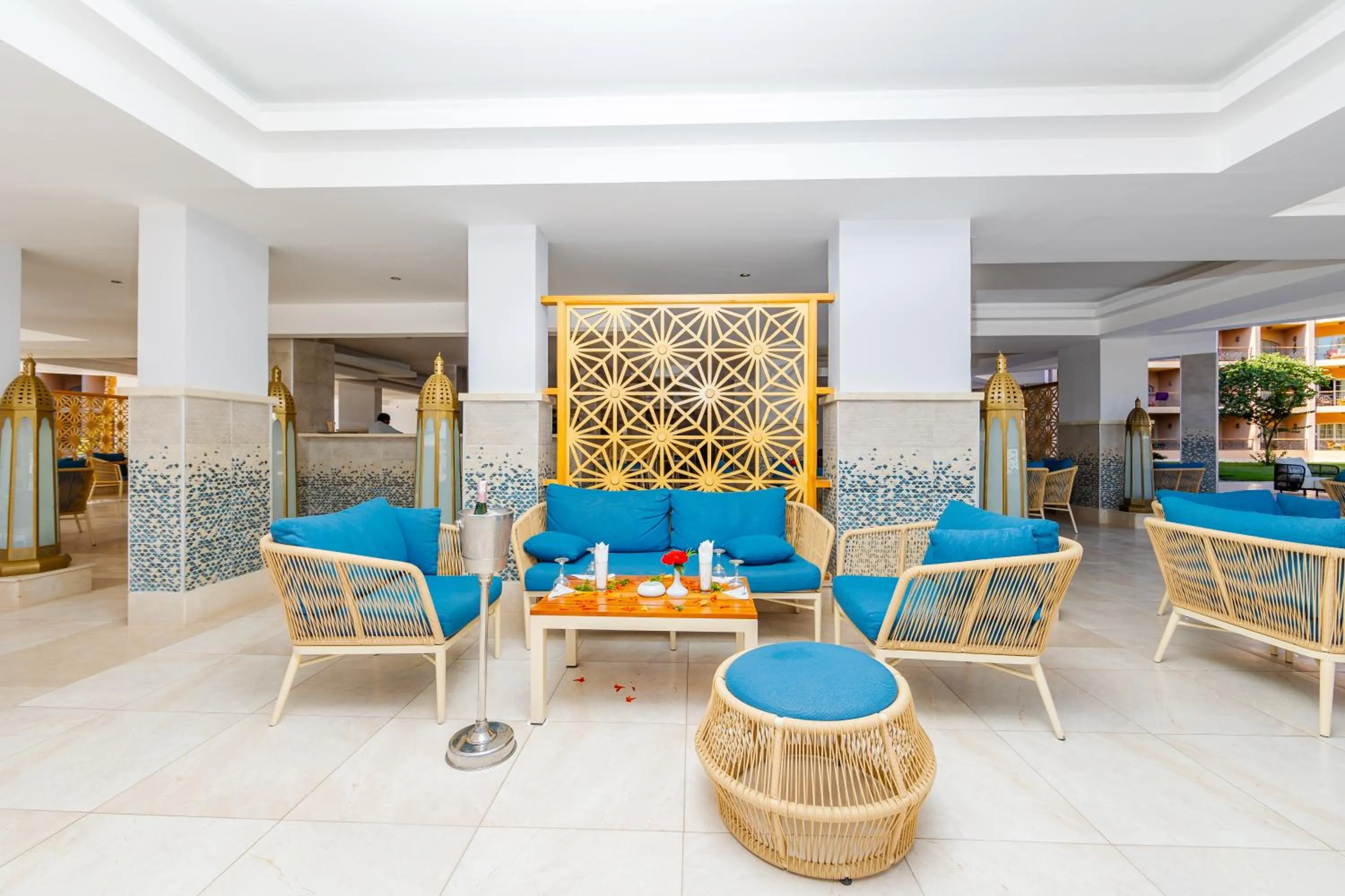 Lounge or bar in Siva Grand Beach