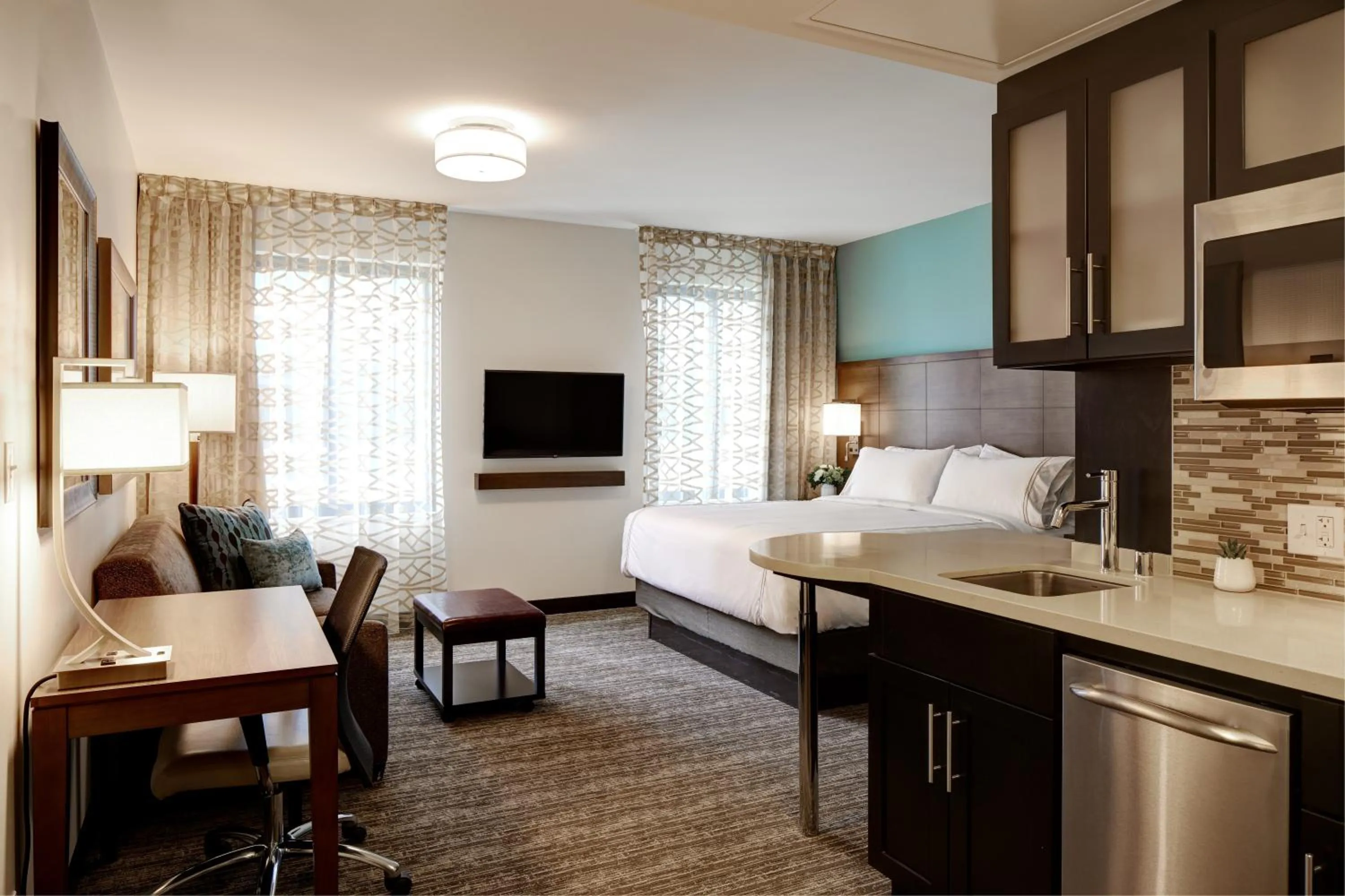 Photo of the whole room, Bed in Staybridge Suites Seattle - South Lake Union by IHG