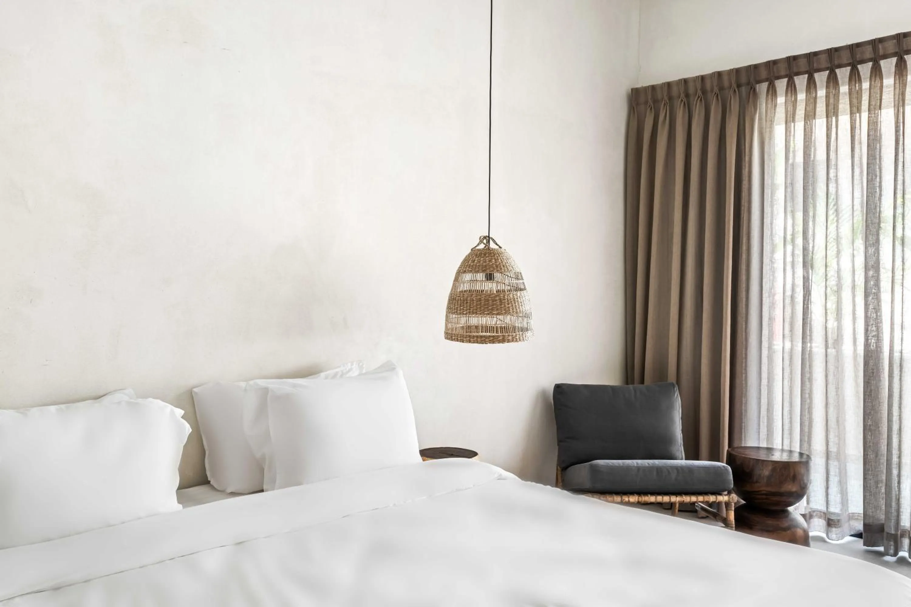 Photo of the whole room, Bed in Hotel Anilevich Mansion