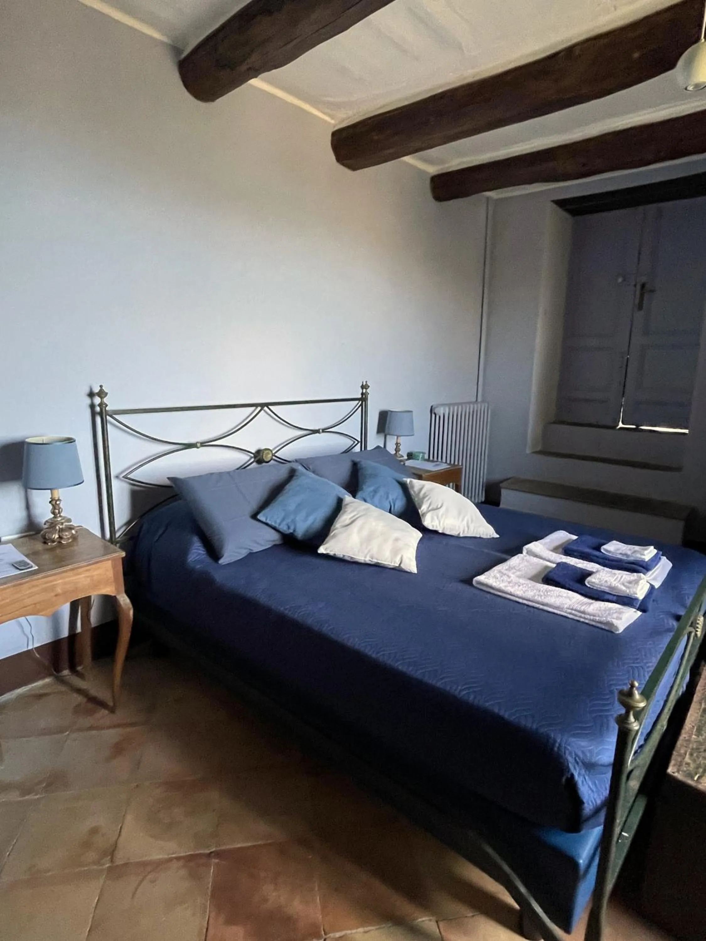 Deluxe Double or Twin Room with Sea View - single occupancy in Palazzo Mazziotti