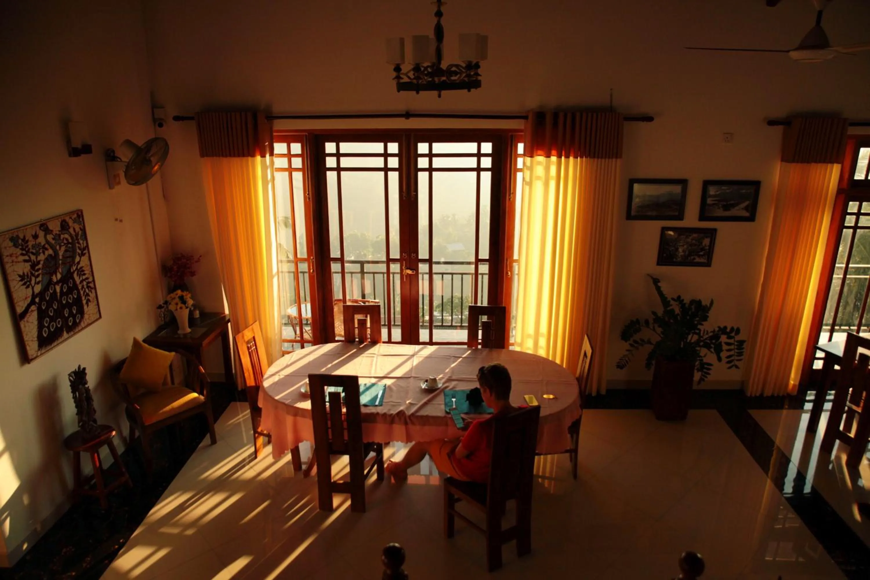 Dining area in Serenity Hill Oasis