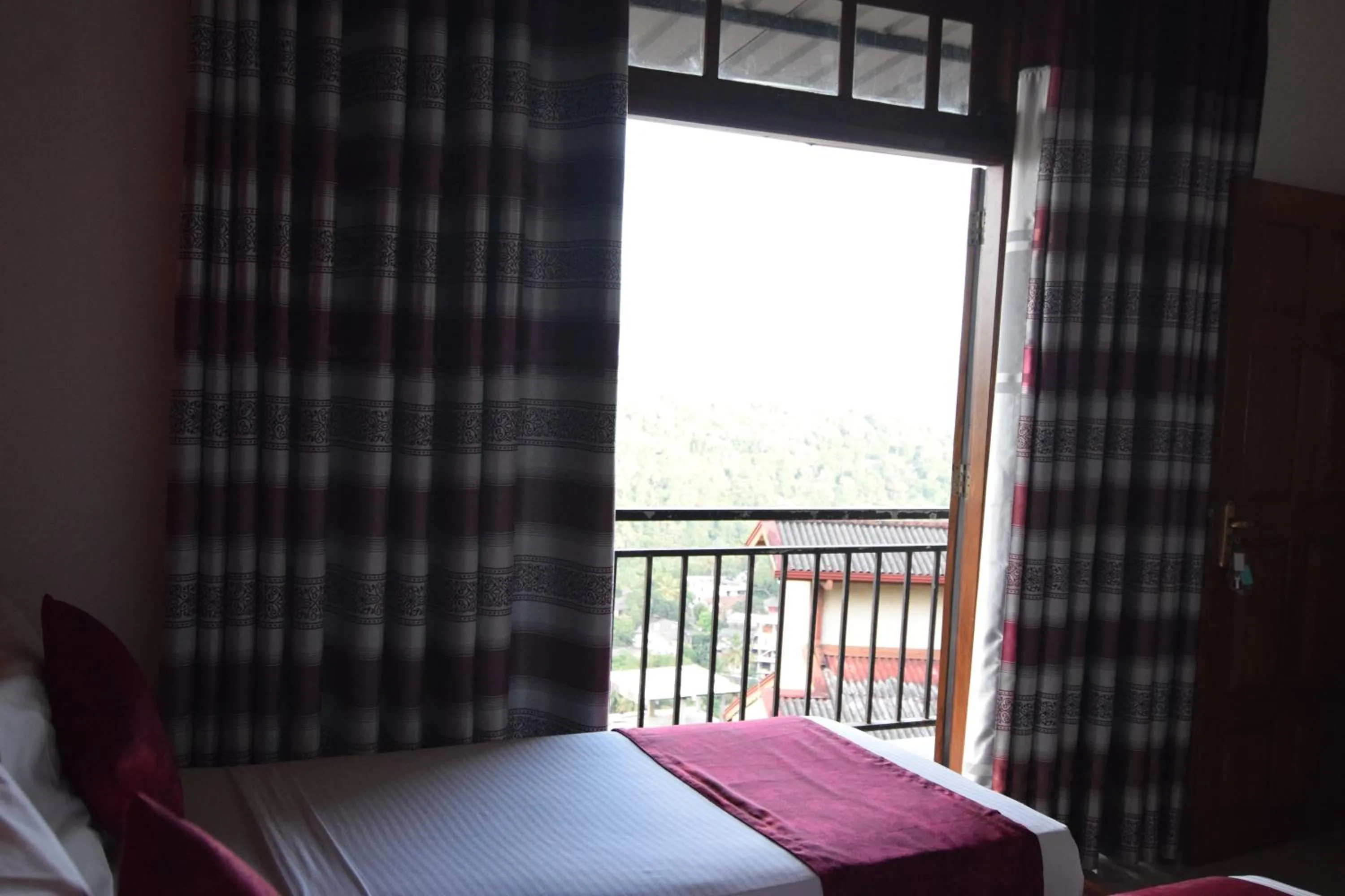 View (from property/room), Bed in Serenity Hill Oasis