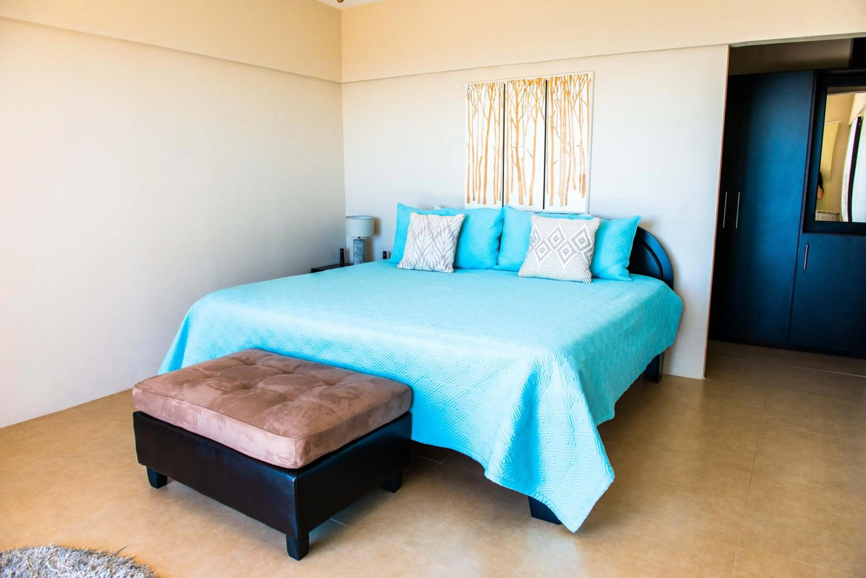 Bed in Vida Mountain Resort & Spa Adults Only