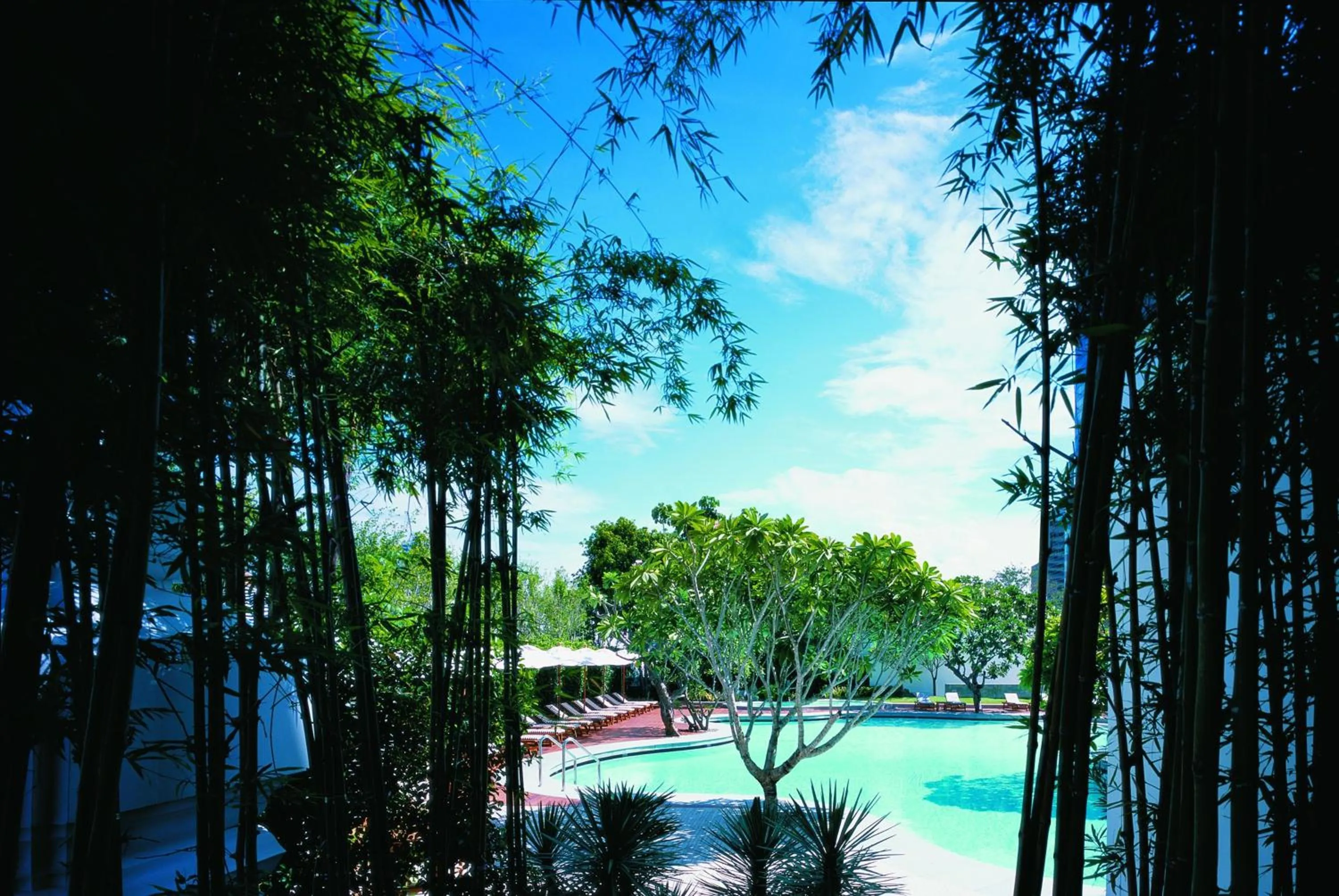 Swimming pool in Grand Hyatt Erawan Bangkok