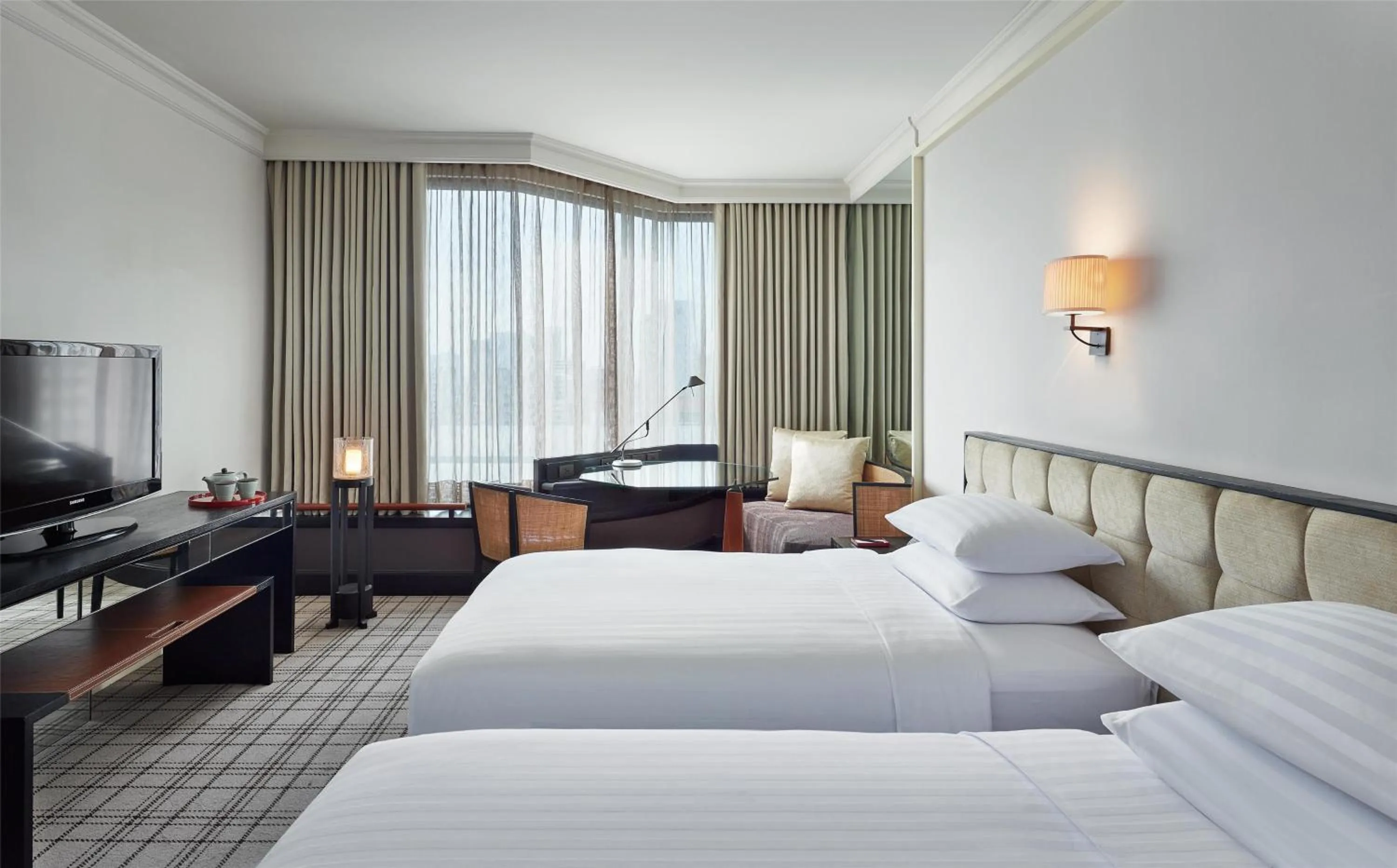 Bedroom, Bed in Grand Hyatt Erawan Bangkok