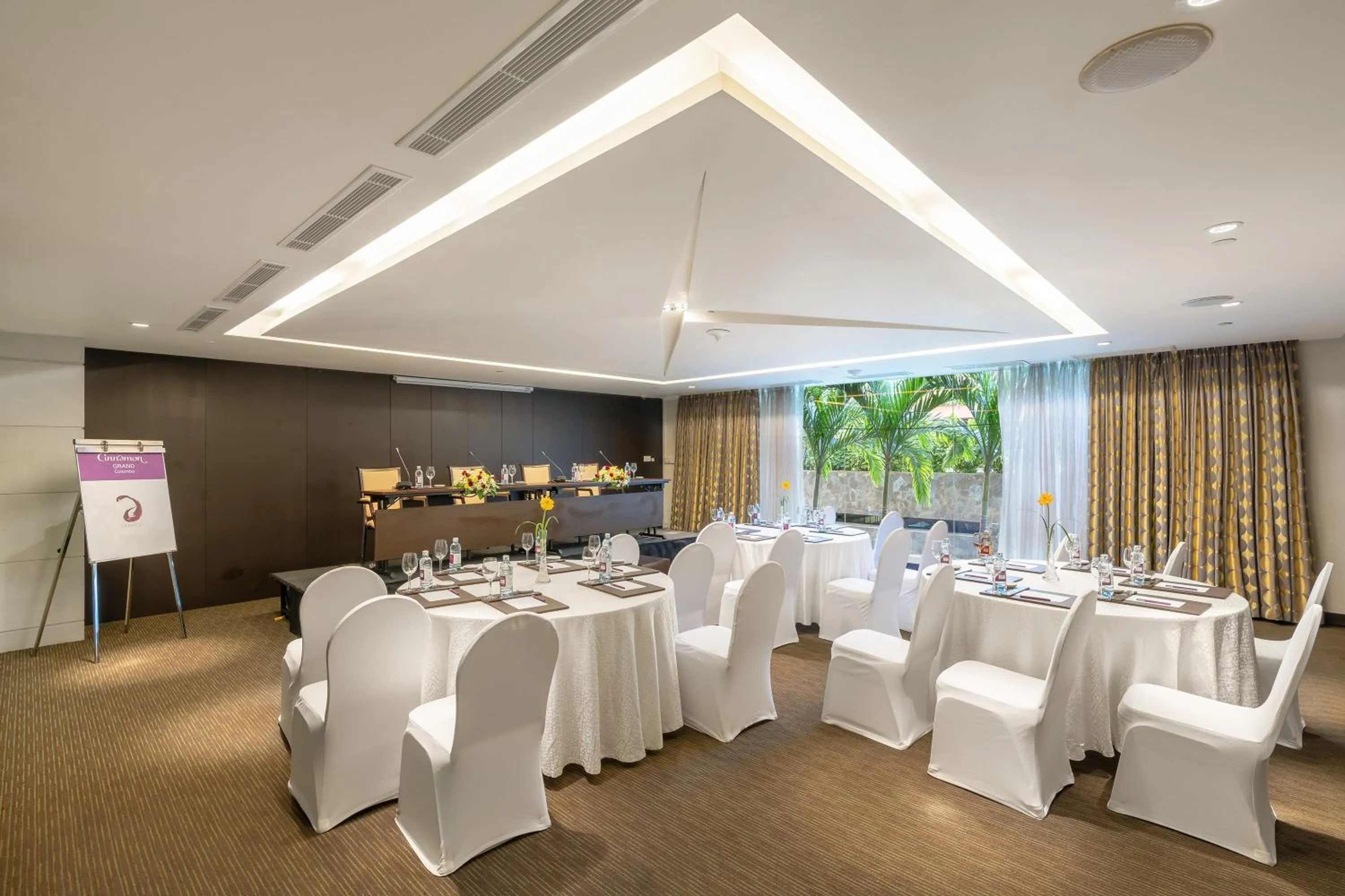 Meeting/conference room in Cinnamon Grand Colombo