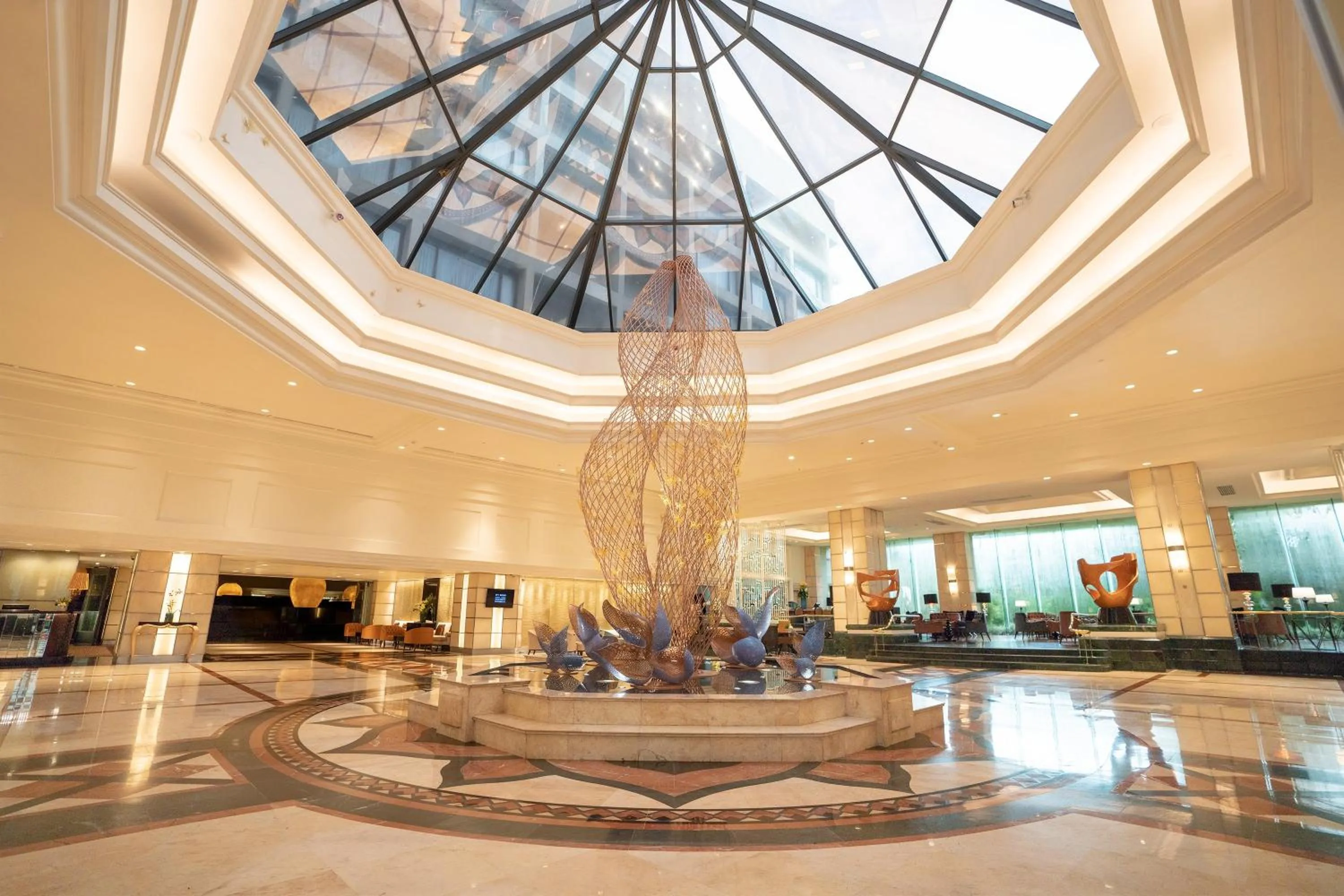 Lobby or reception in Cinnamon Grand Colombo
