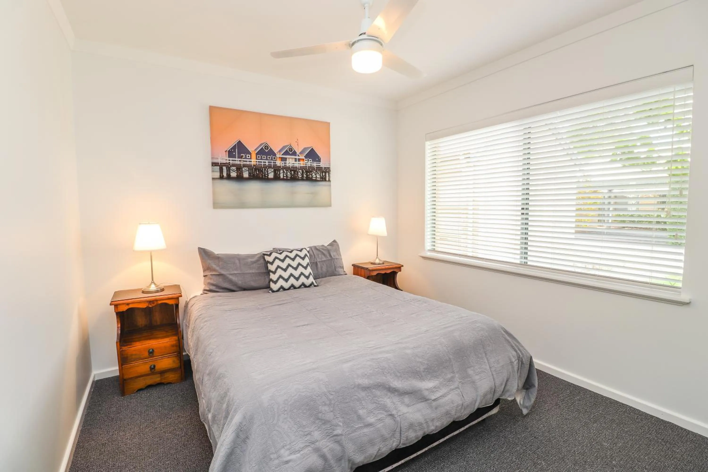 Bed in Bayshore Beachside Resort